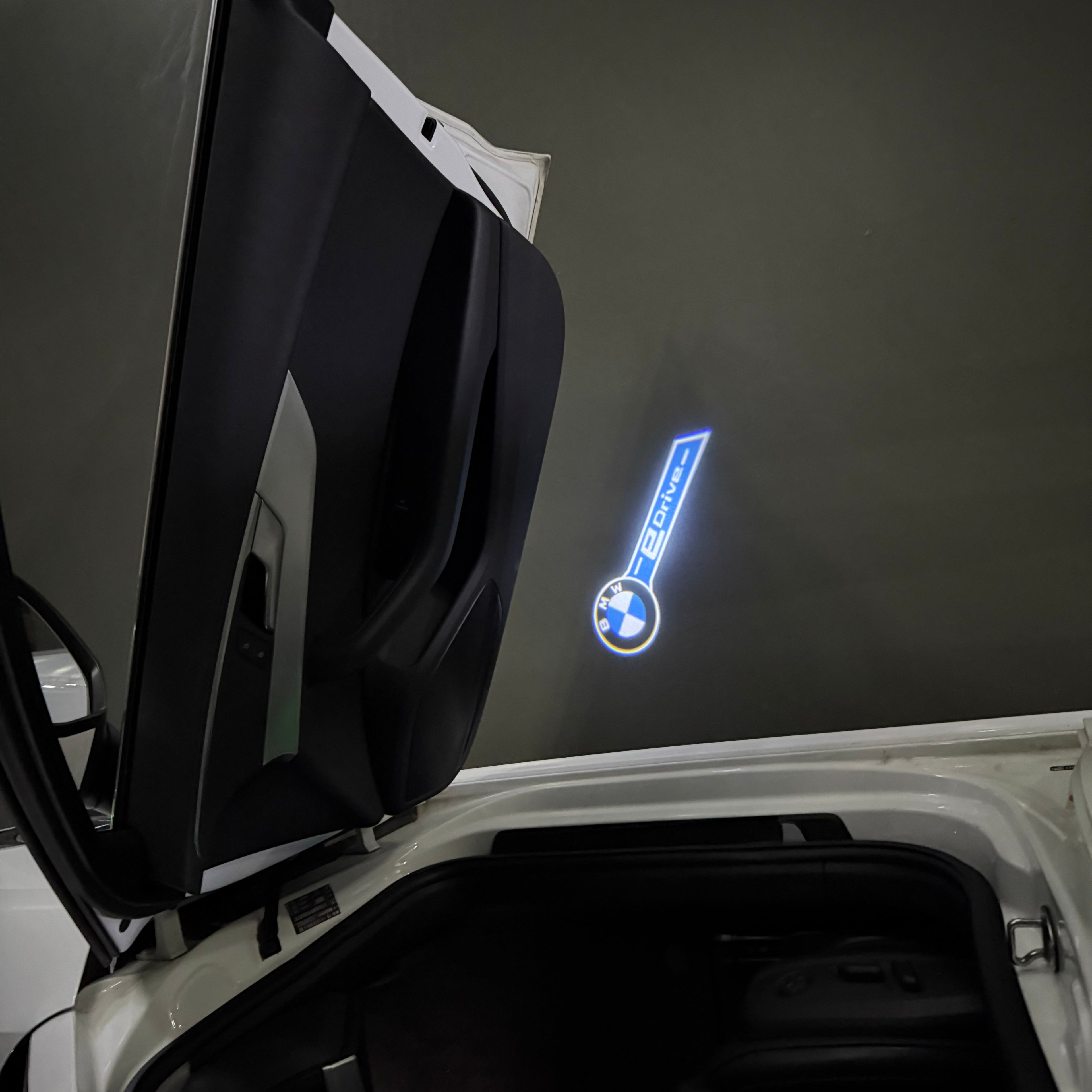BMW M3 LOGO PROJECTOT LIGHTS Nr.24 (quantità 1 = 1 set/2 luci porta)