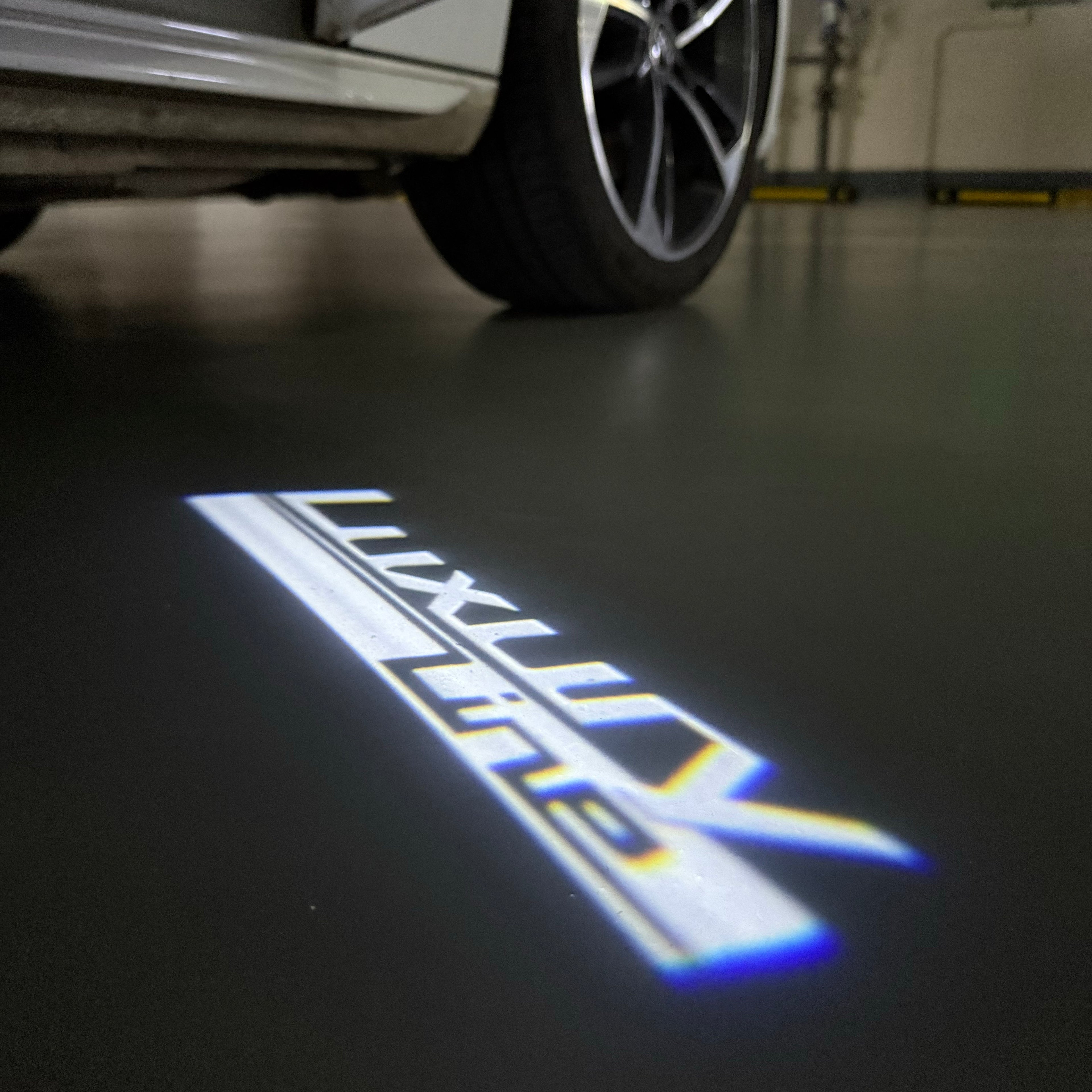 BMW  LUXURY LOGO PROJECTOT LIGHTS (quantity 1 = 1 sets/2 door lights) Nr.6024q0t076