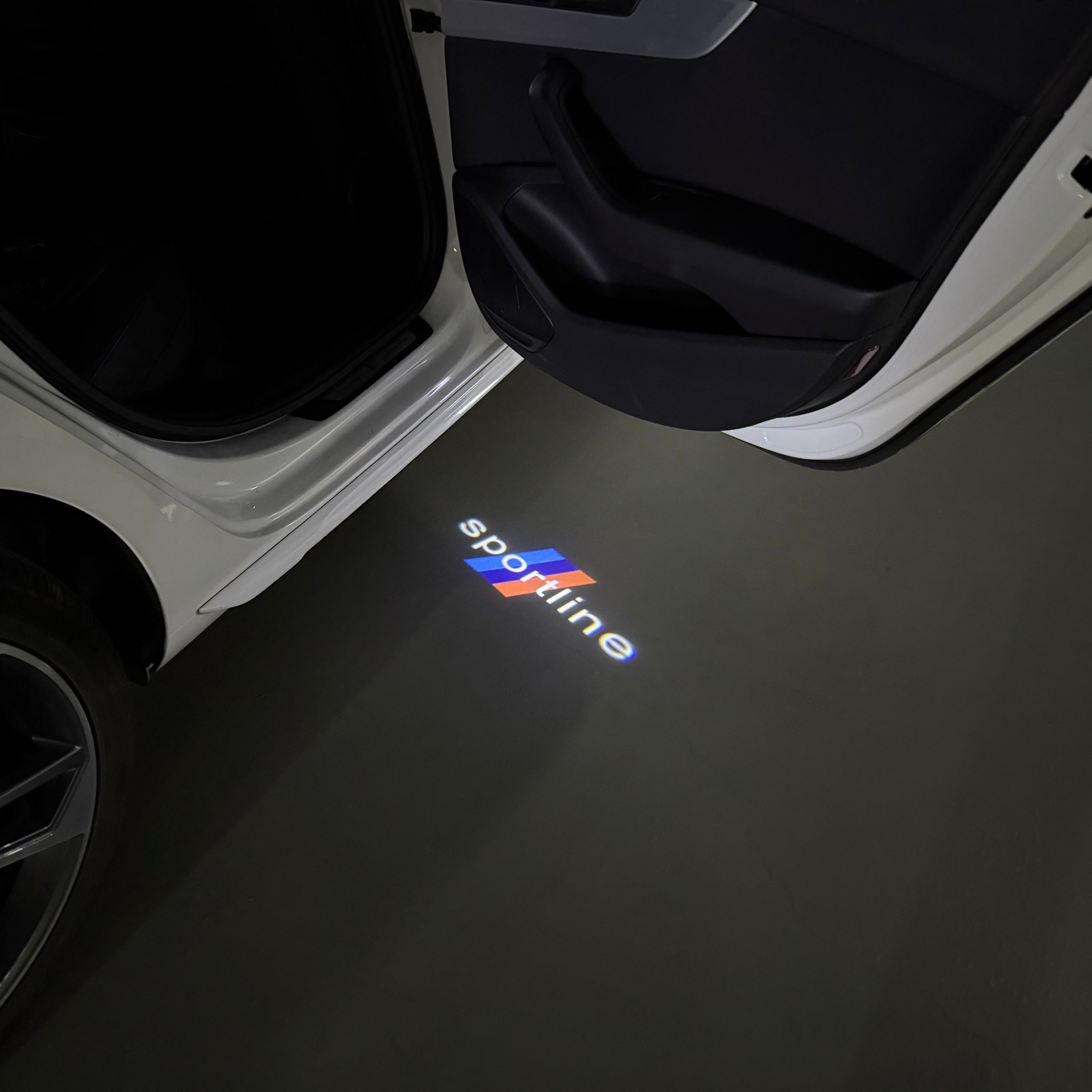 BMW M3 LOGO PROJECTOT LIGHTS Nr.24 (quantità 1 = 1 set/2 luci porta)