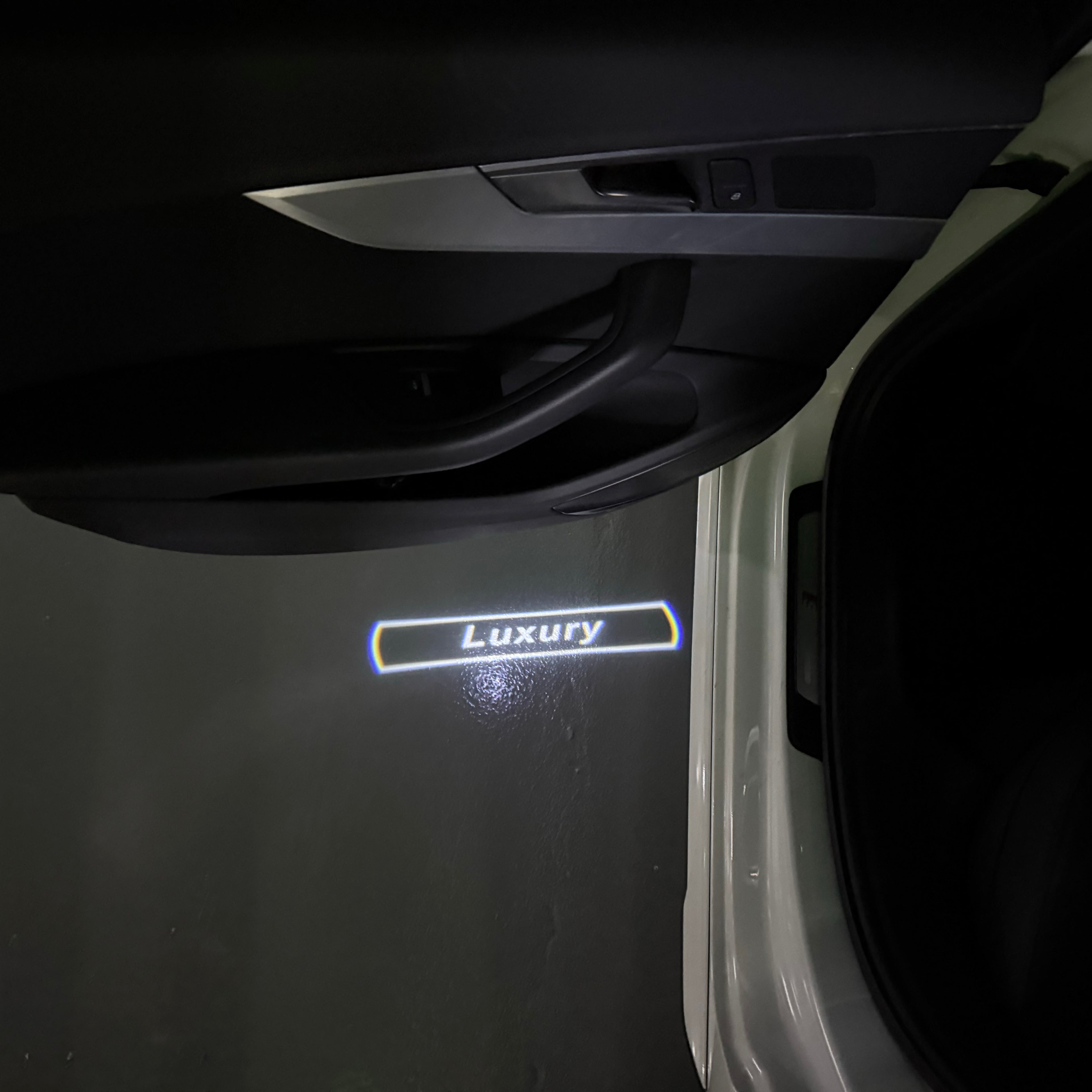 BMW luxury  LOGO PROJECTOT LIGHTS (quantity 1 = 1 sets/2 door lights) Nr.6024q180