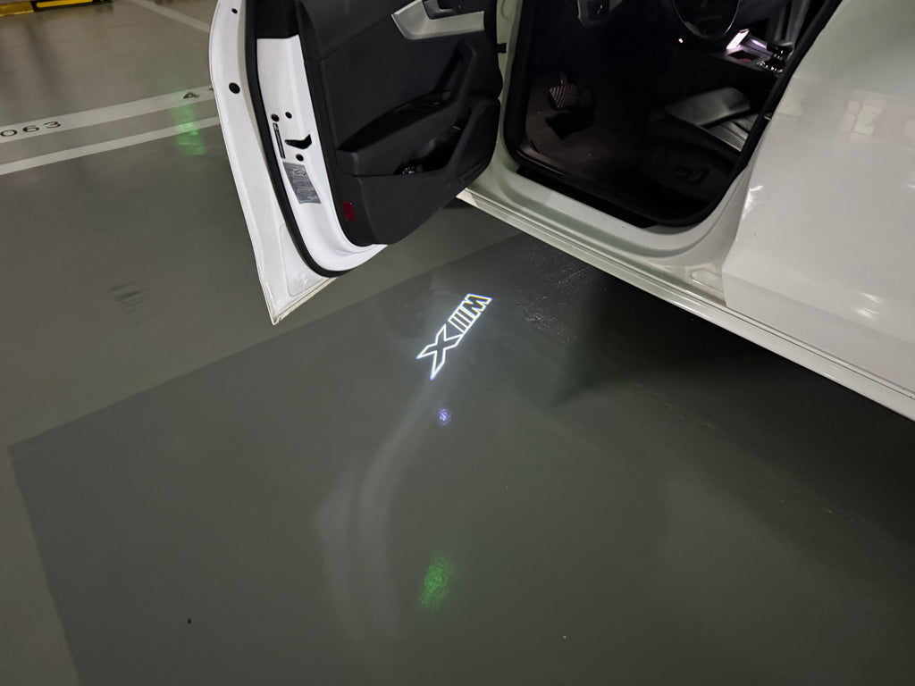 BMW M3 LOGO PROJECTOT LIGHTS Nr.24 (Menge 1 = 1 Sets/2 Türleuchten)