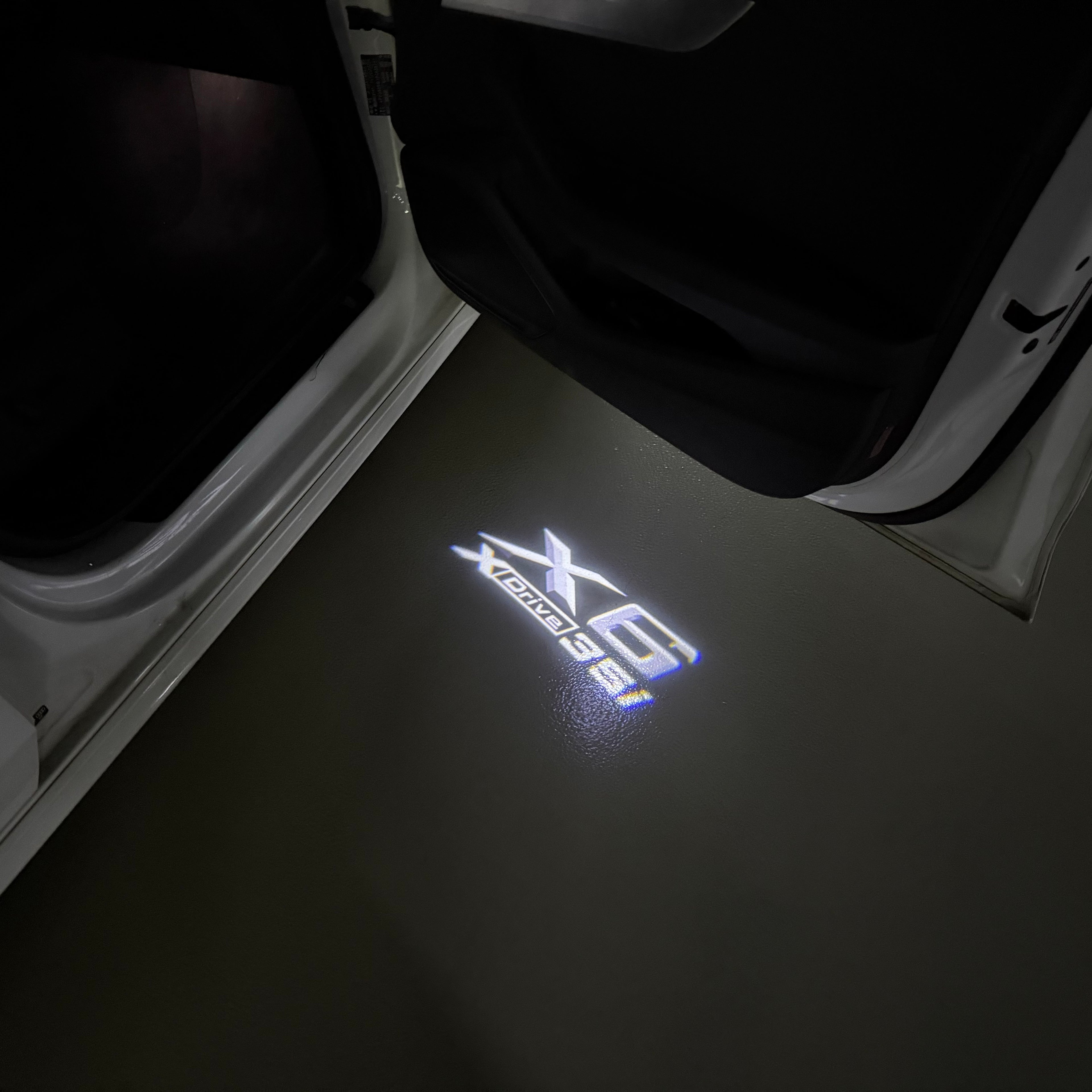 BMW M3 LOGO PROJECTOT LIGHTS Nr.24 (quantità 1 = 1 set/2 luci porta)
