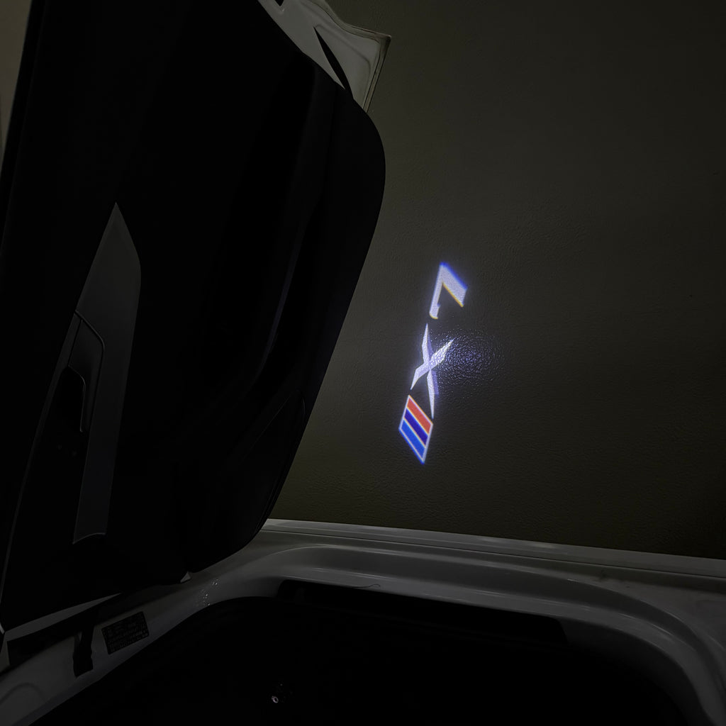 ÉCLAIRAGE DE PROJECTEUR BMW M3 LOGO Nr.24 (quantité 1 = 1 jeux / 2 feux de porte)