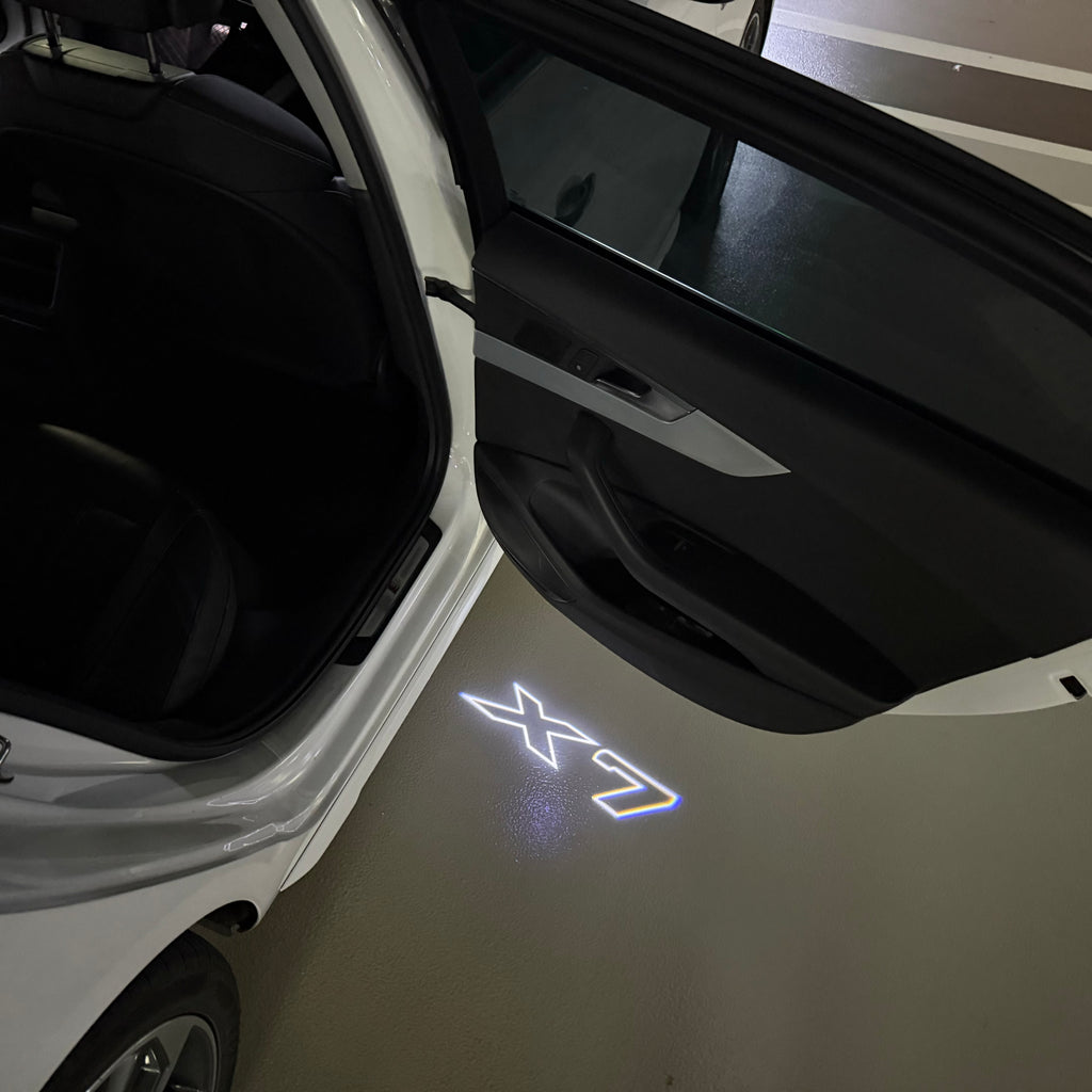 BMW M3 LOGO PROJECTOT LIGHTS Nr.24 (Menge 1 = 1 Sets/2 Türleuchten)