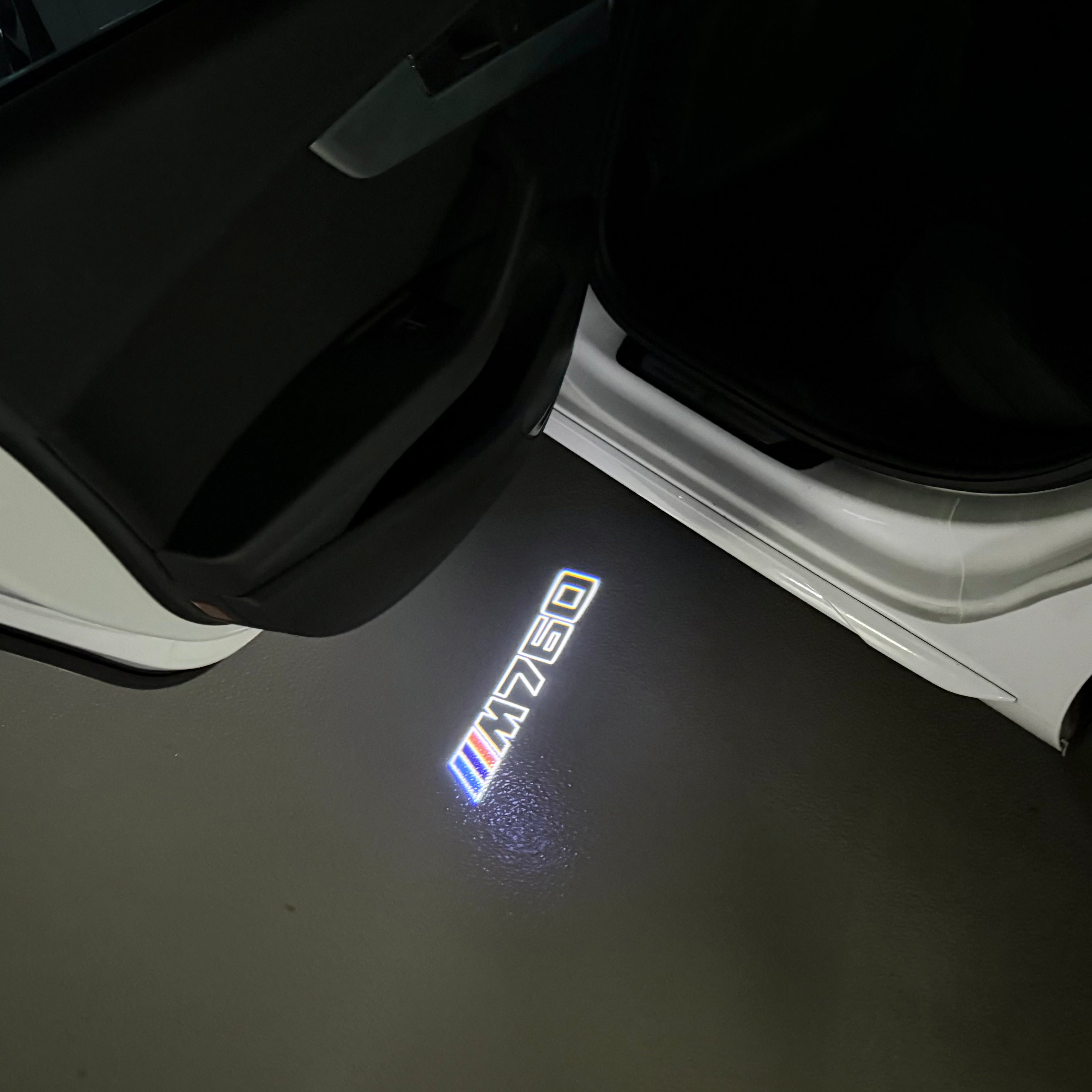 BMW M3 LOGO PROJECTOT LIGHTS Nr.24 (Menge 1 = 1 Sets/2 Türleuchten)