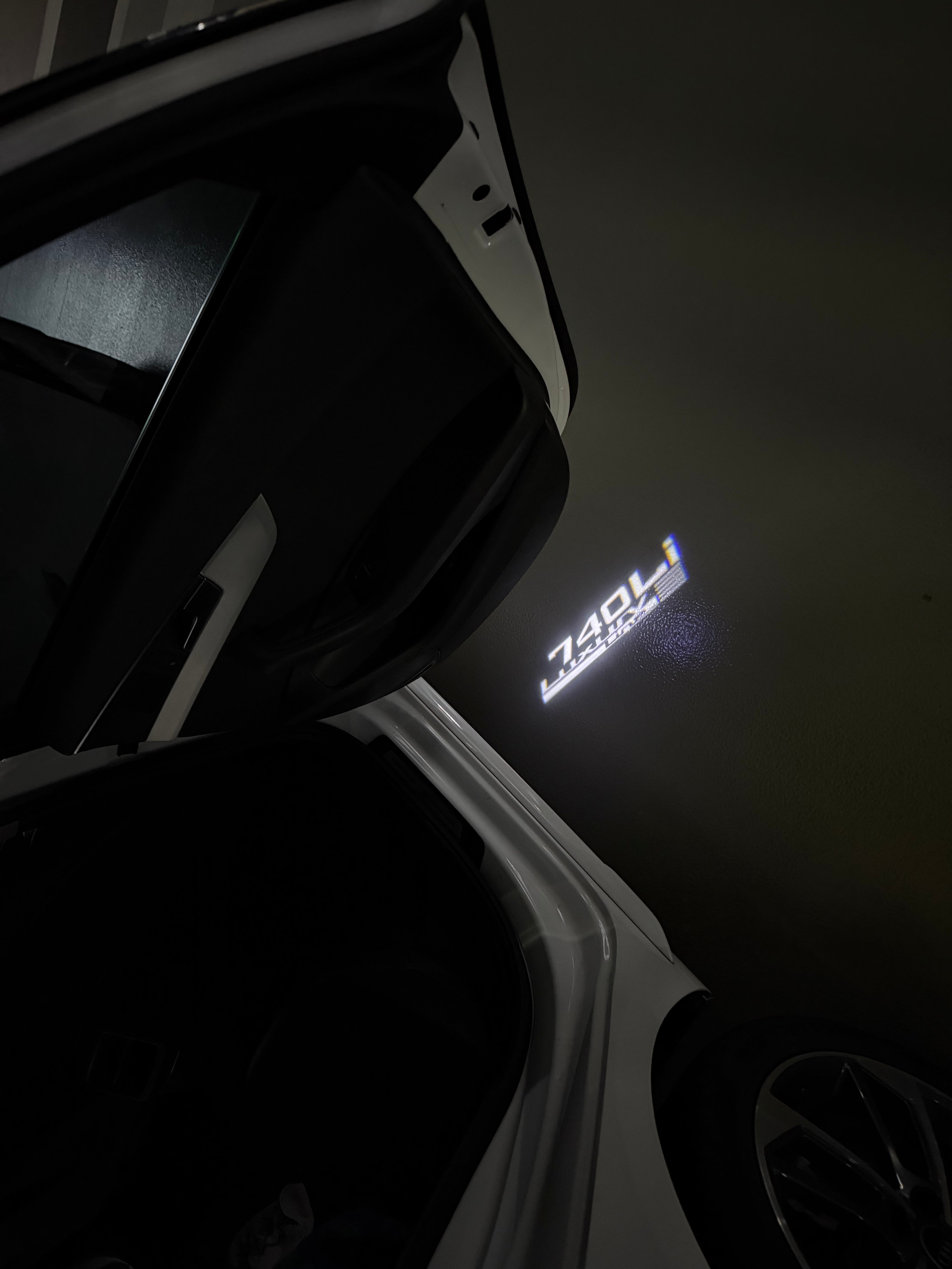 BMW M3 LOGO PROJECTOT LIGHTS Nr.24 (Menge 1 = 1 Sets/2 Türleuchten)
