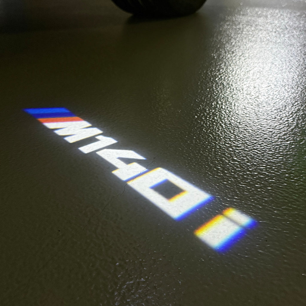 BMW 1 SERIES  M140  LOGO PROJECTOT LIGHTS (quantity 1 = 1 sets/2 door lights) Nr.6024q1F