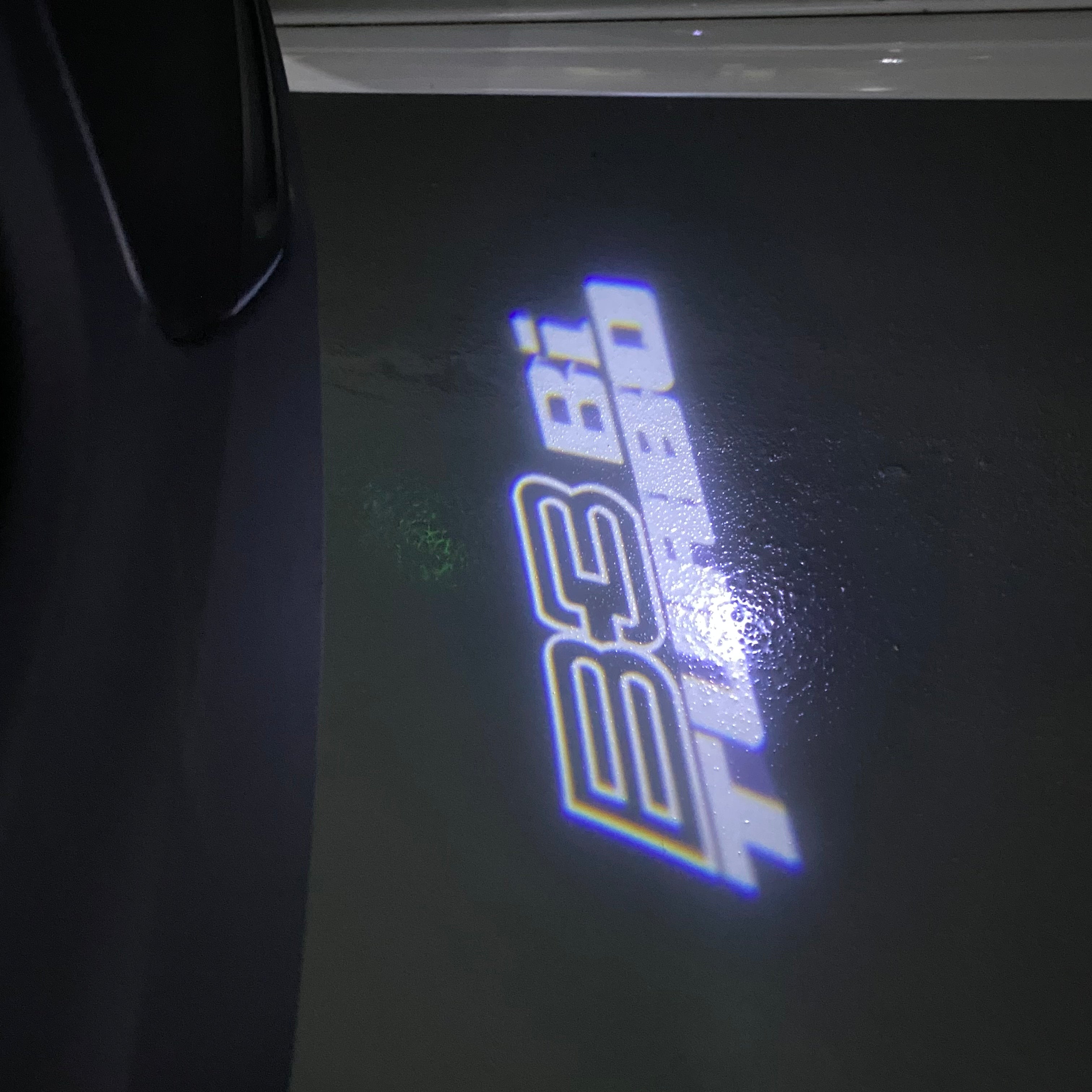 ALPINA B3 LOGO PROJECTOT LIGHTS  (quantity 1 = 1 sets/2 door lights) Nr.07A15