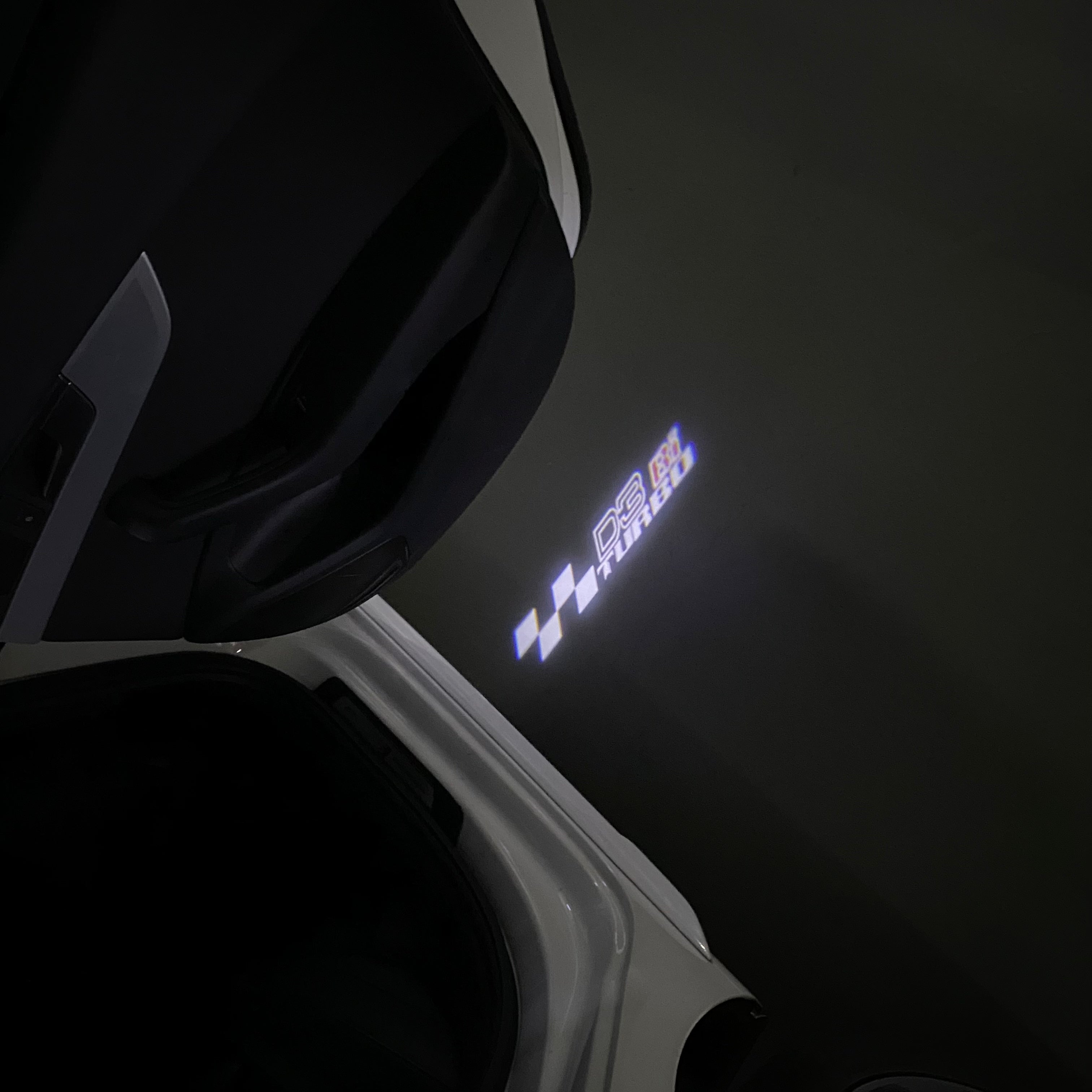 ALPINA D3 LOGO PROJECTOT LIGHTS  (quantity 1 = 1 sets/2 door lights) Nr.07A16