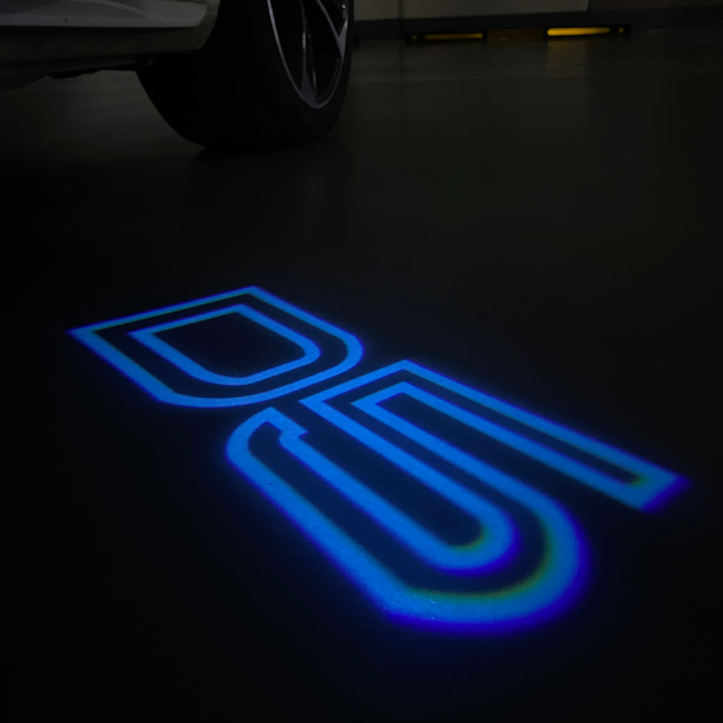 BMW LOGO PROJECTOT LIGHTS Nr.07 (quantità 1 = 1 set/2 luci porta)