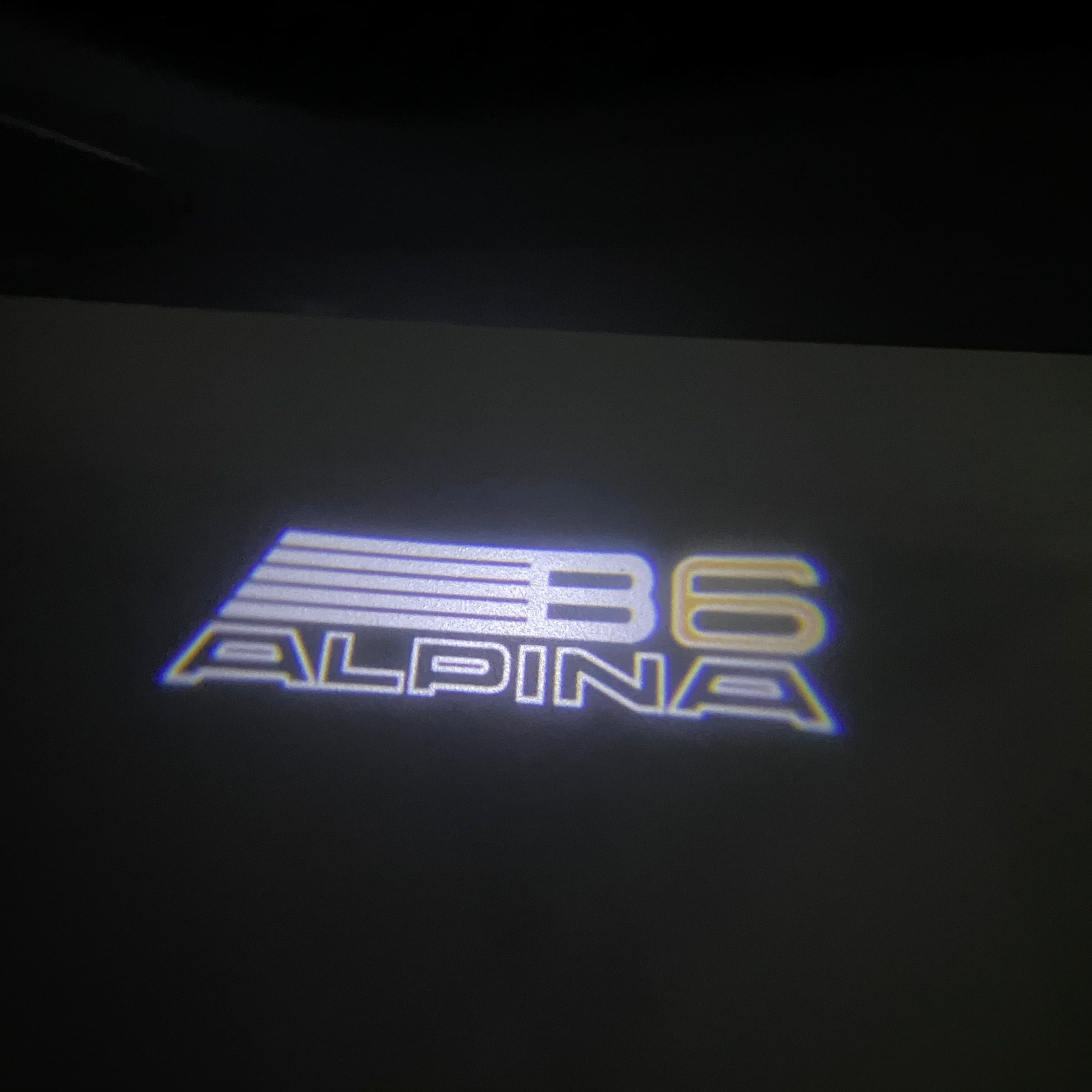 ALPINA B6  LOGO PROJECTOT LIGHTS  (quantity 1 = 1 sets/2 door lights) Nr.07A39