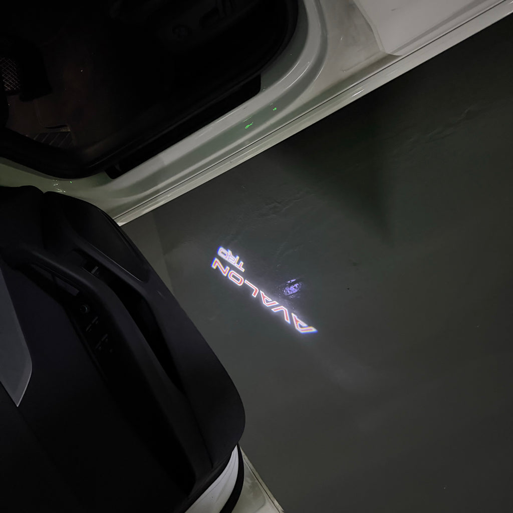 Toyota LOGO PROJECROTR LIGHTS Nr.02 (quantité 1 = 1 ensembles / 2 feux de porte)