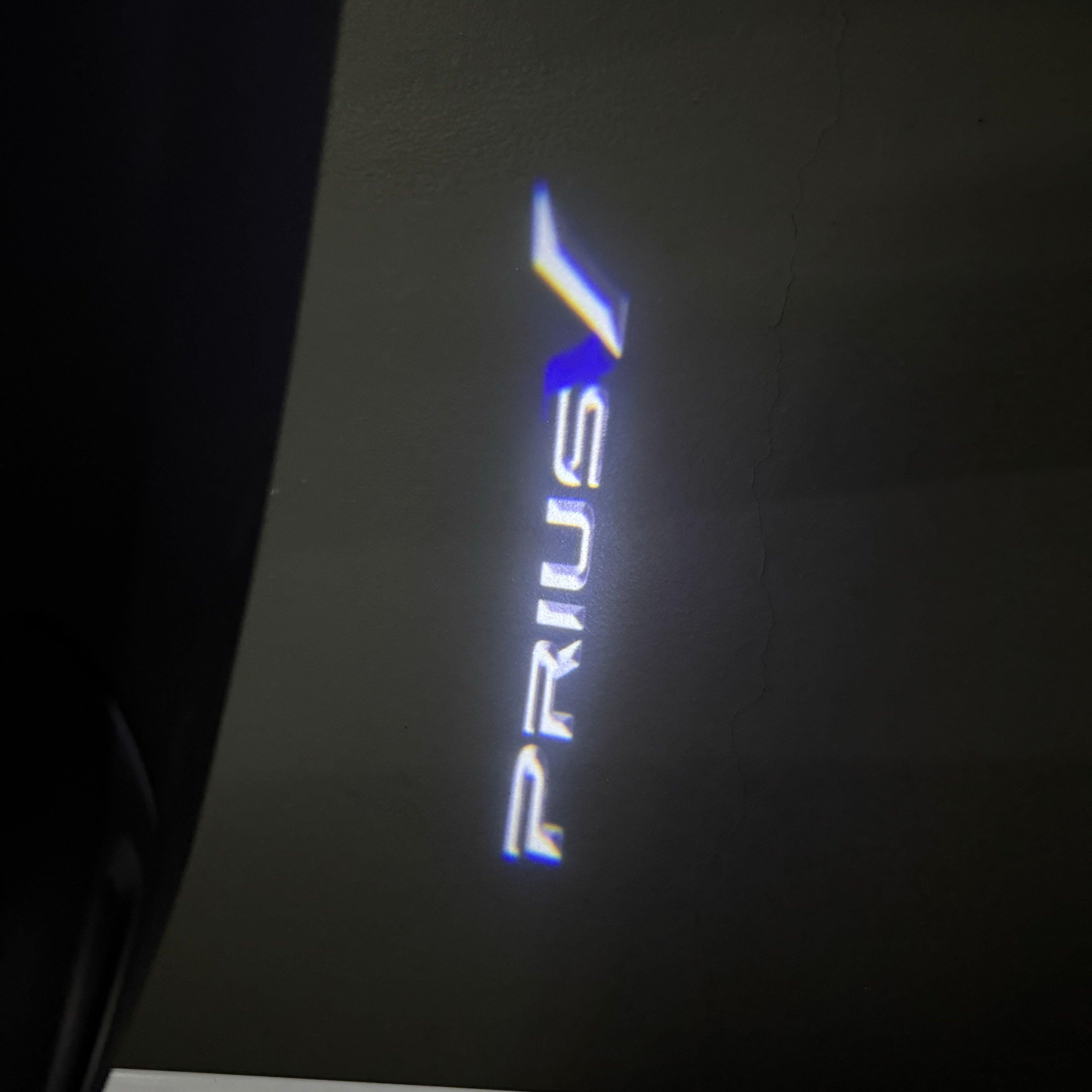 TOYOTA  PRIUS LOGO PROJECROTR LIGHTS  (quantity 1 = 1 sets/2 door lights) Nr.0G25