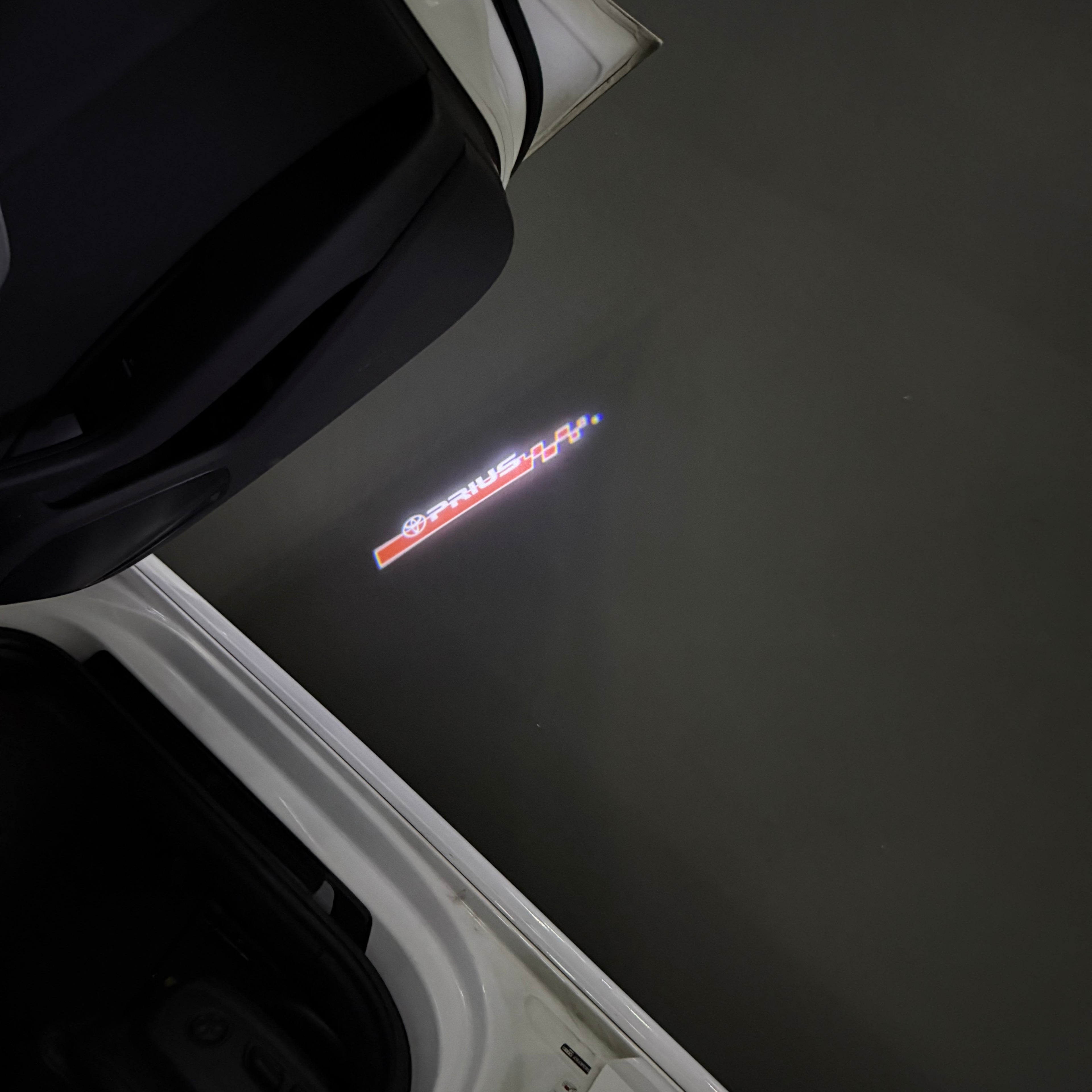 Toyota LOGO PROJECROTR LIGHTS Nr.02 (cantidad 1 = 1 juego/2 luces de puerta)