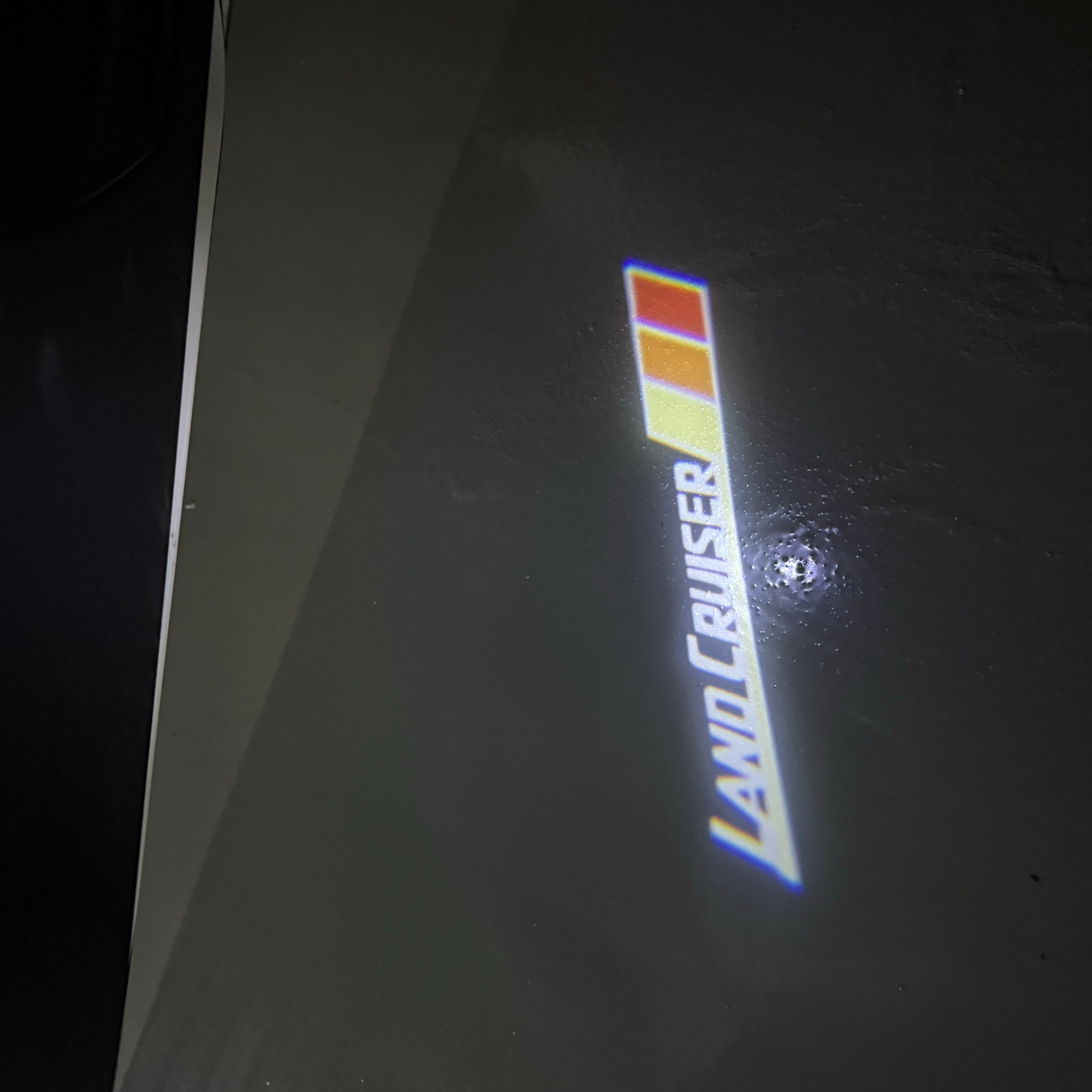 TOYOTA  LAND CRUISER   LOGO PROJECROTR LIGHTS  (quantity 1 = 1 sets/2 door lights) Nr.0G02