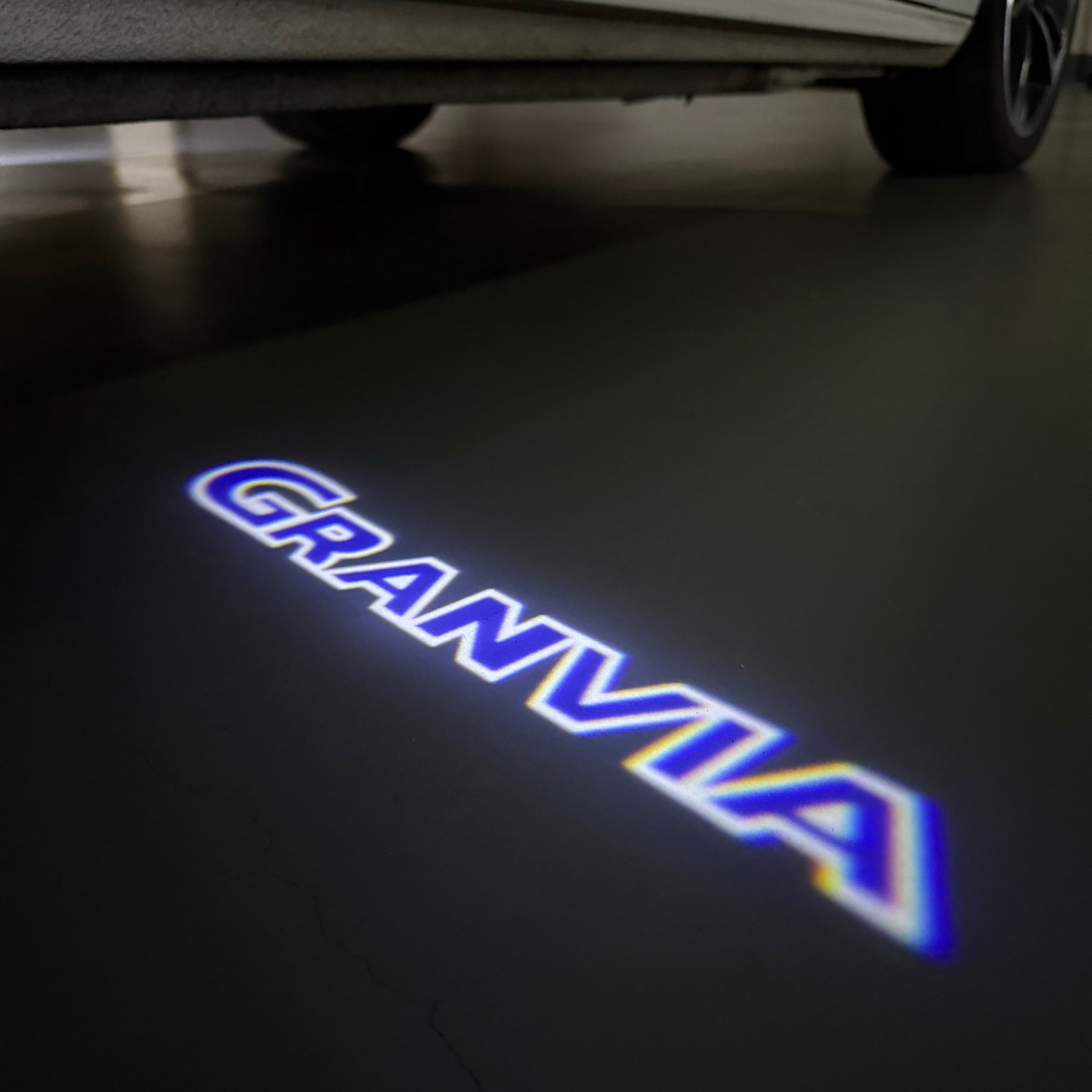 تويوتا LOGO PROJECROTR أضواء Nr.02 (كمية 1 = 1 مجموعات / 2 أضواء الباب)