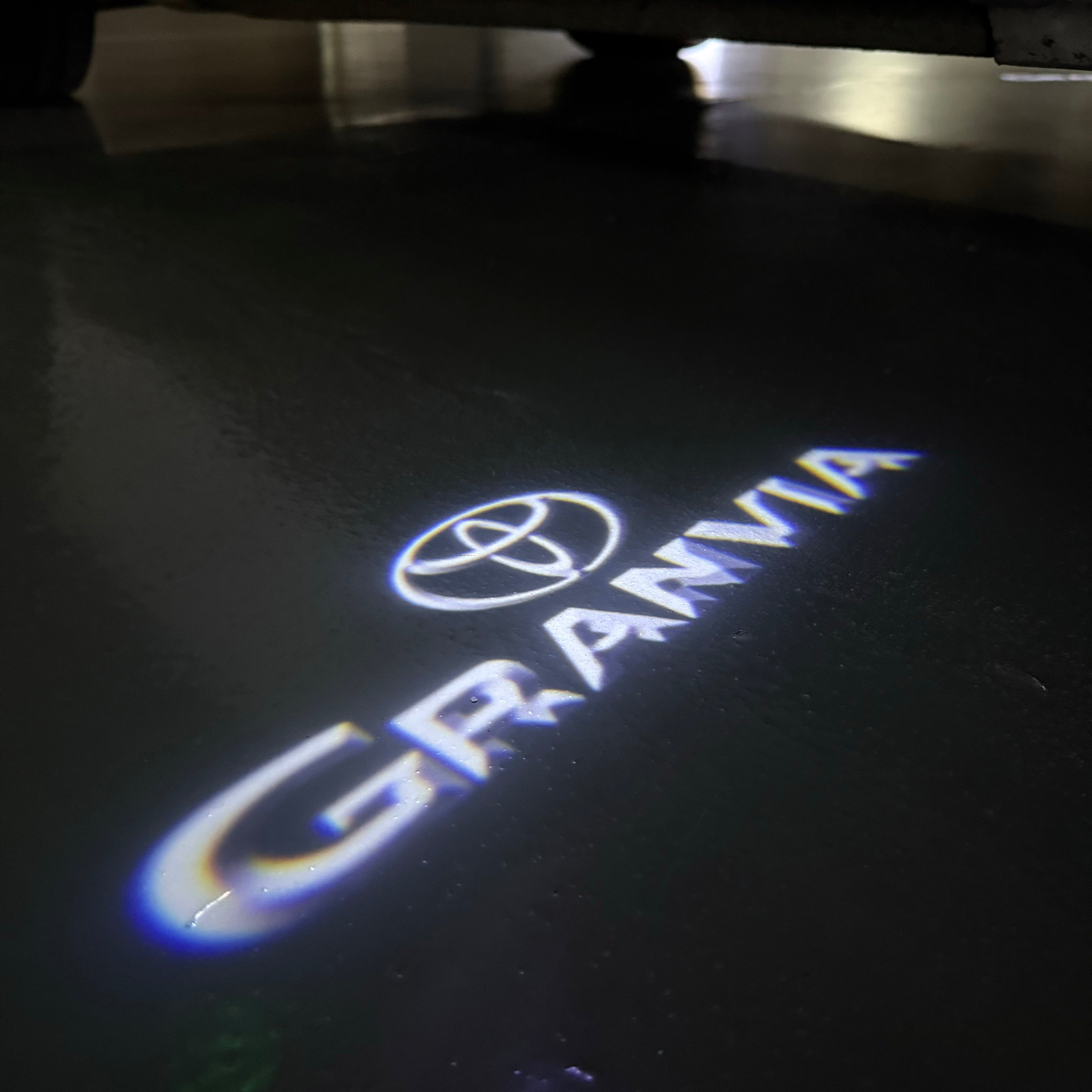 Toyota LOGO PROJECROTR LIGHTS Nr.02 (quantité 1 = 1 ensembles / 2 feux de porte)