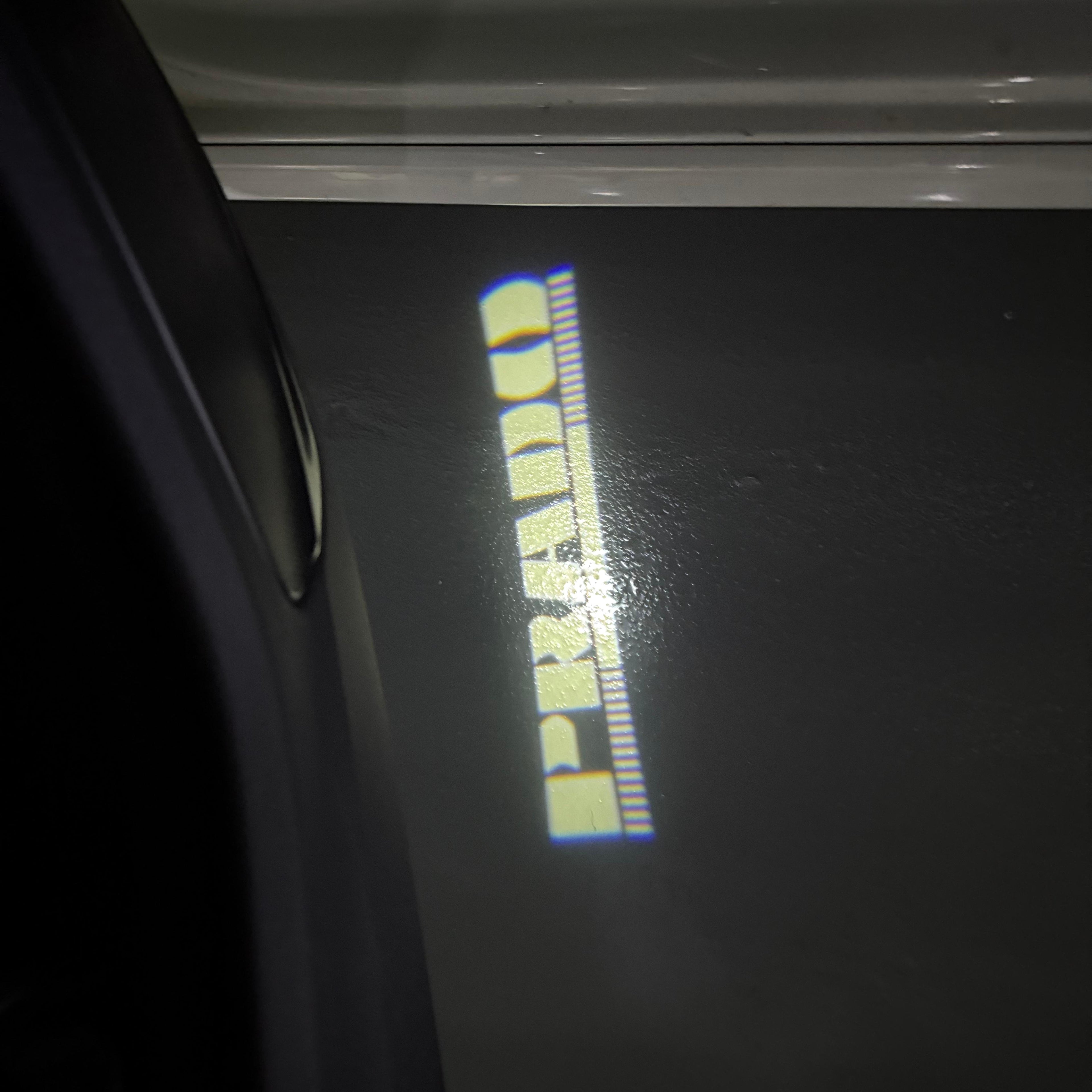 Toyota LOGO PROJECROTR LIGHTS Nr.02 (cantidad 1 = 1 juego/2 luces de puerta)