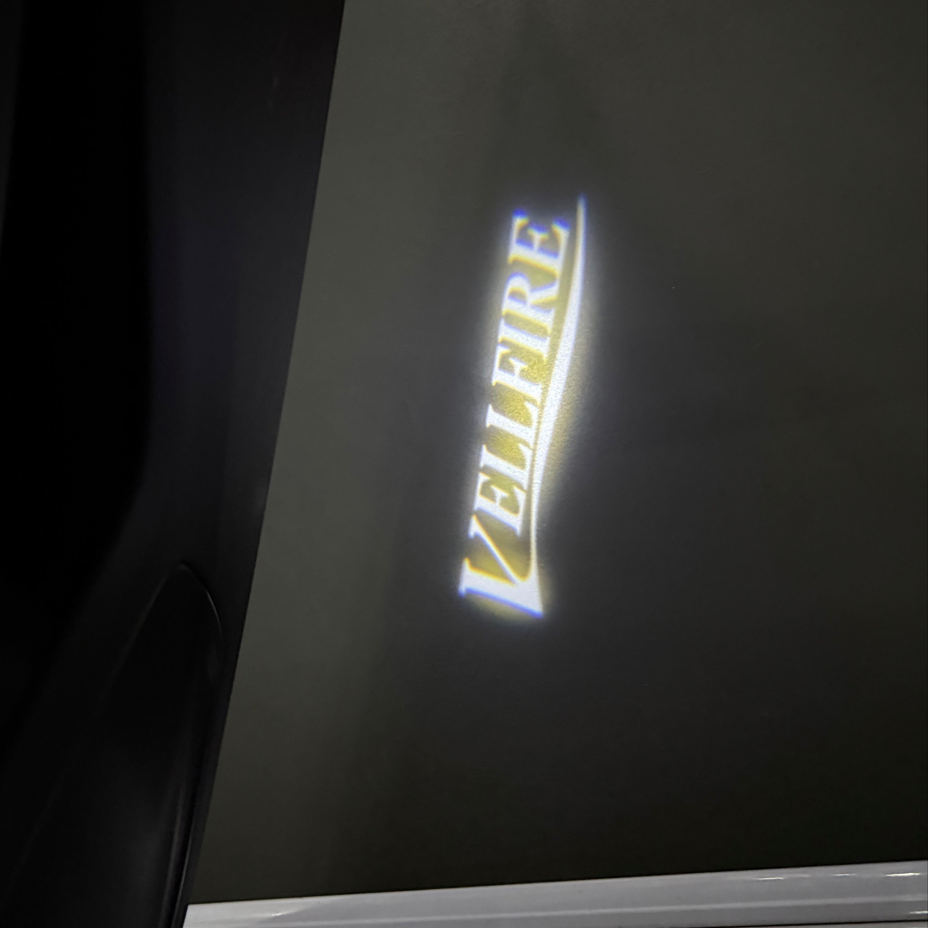 Toyota LOGO PROJECROTR LIGHTS Nr.02 (cantidad 1 = 1 juego/2 luces de puerta)