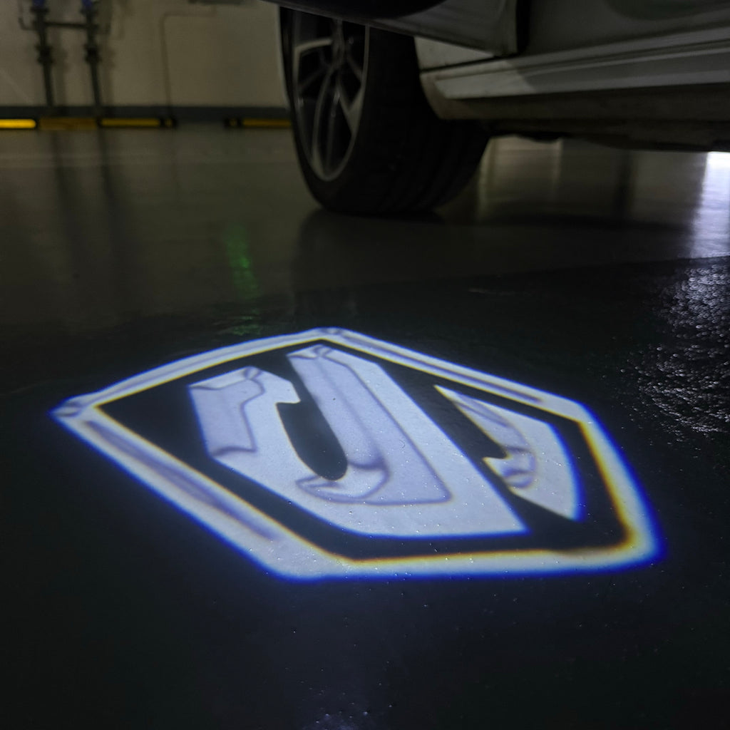 Toyota LOGO PROJECROTR LIGHTS Nr.02 (cantidad 1 = 1 juego/2 luces de puerta)