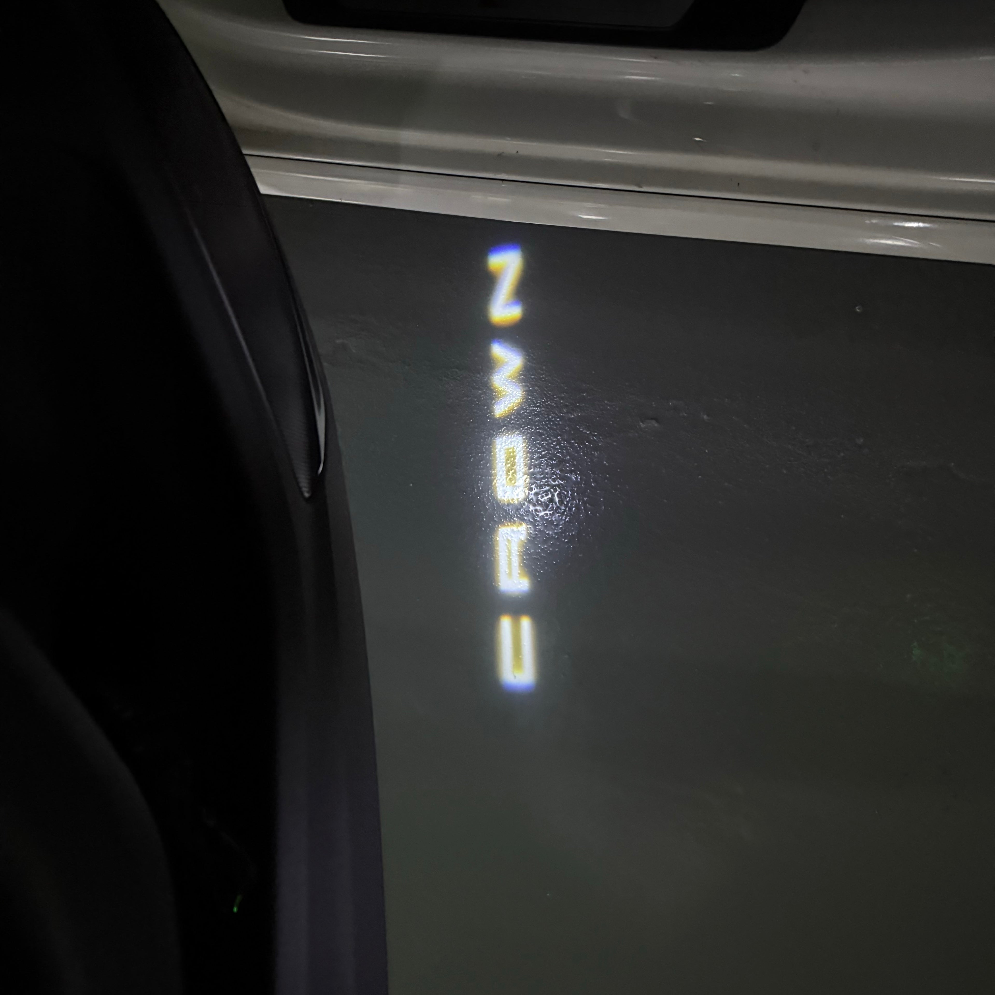 Toyota LOGO PROJECROTR LIGHTS Nr.02 (quantité 1 = 1 ensembles / 2 feux de porte)