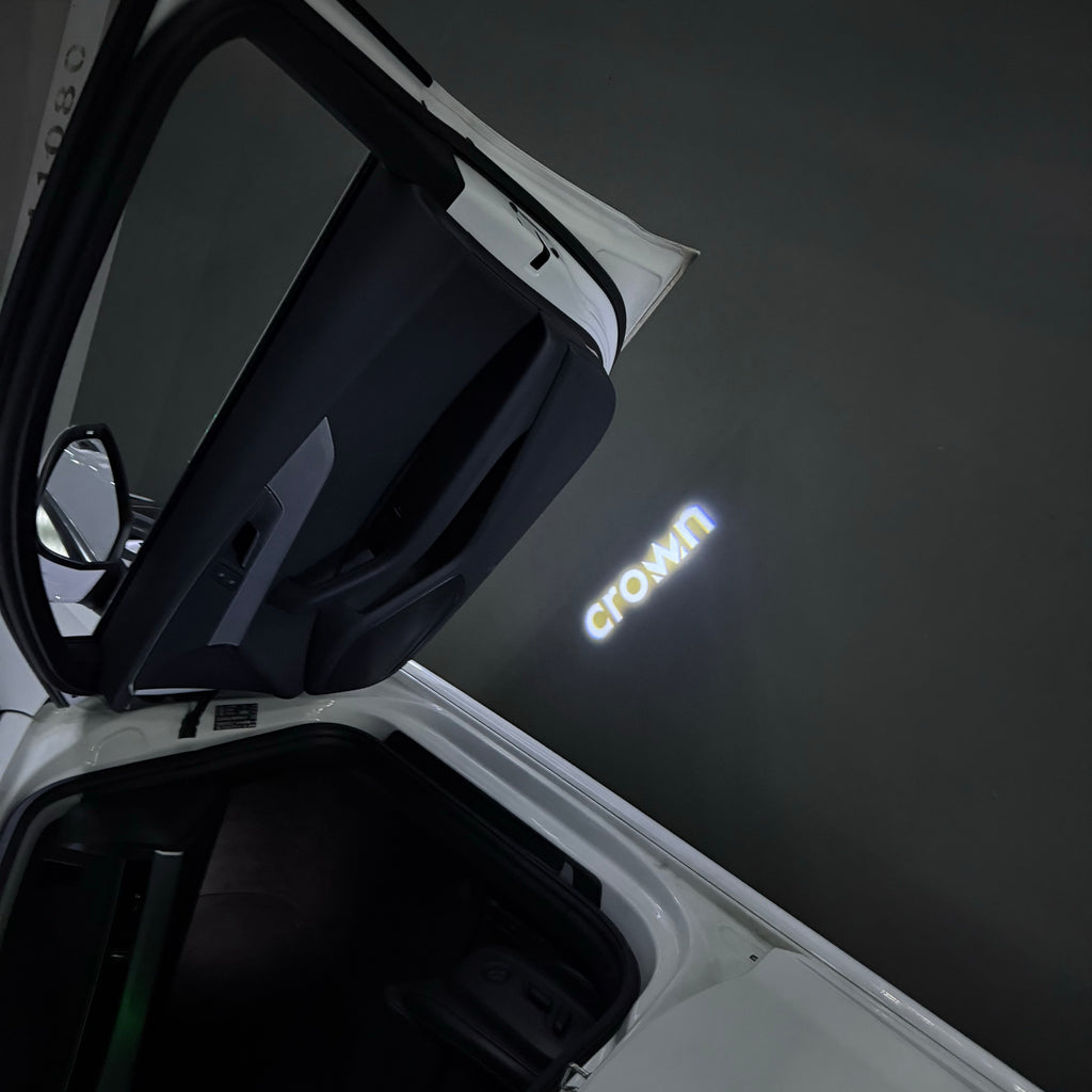 TOYOTA  CROWN LOGO PROJECROTR LIGHTS  (quantity 1 = 1 sets/2 door lights) Nr.0GP23