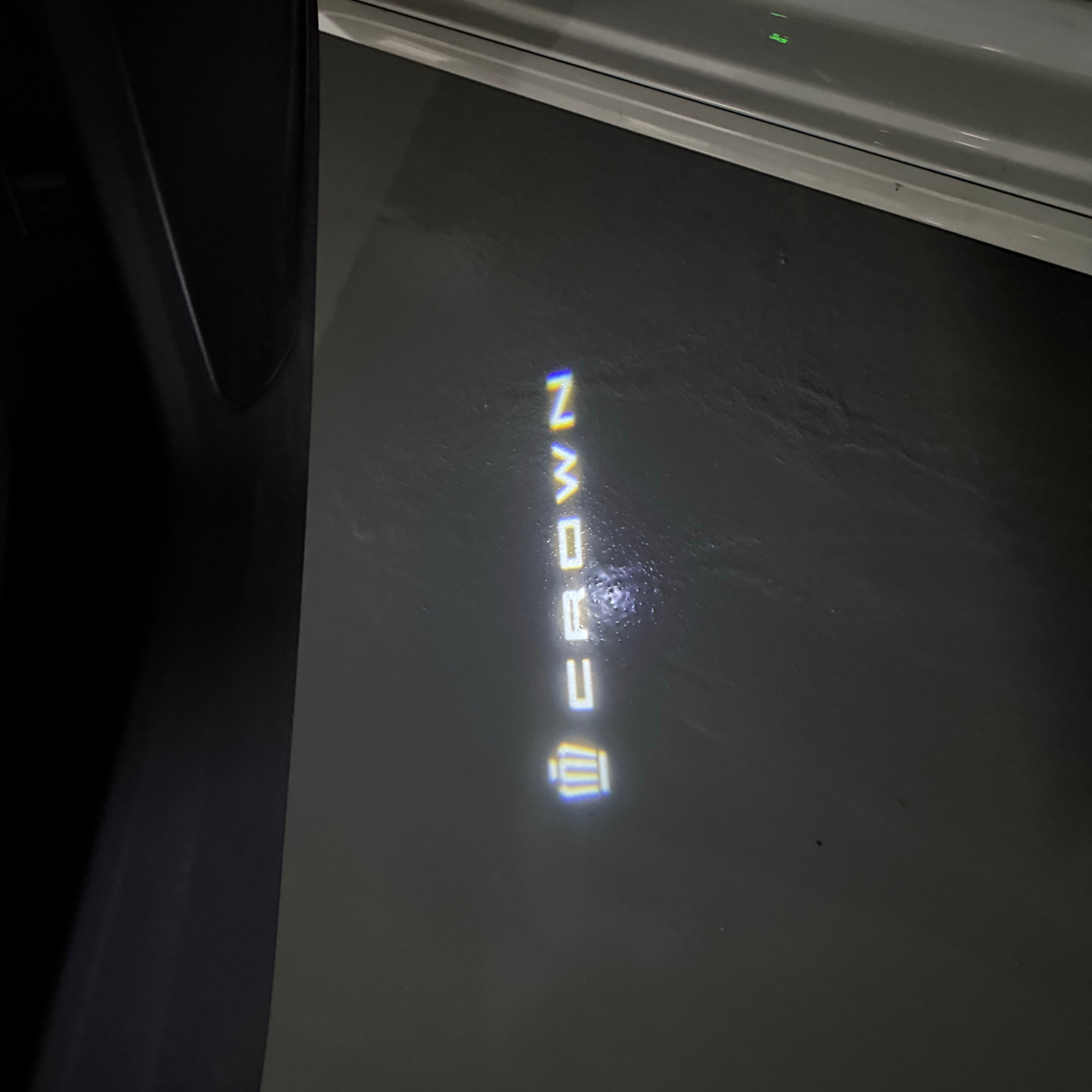 TOYOTA  CROWN  LOGO PROJECROTR LIGHTS  (quantity 1 = 1 sets/2 door lights) Nr.0GP26