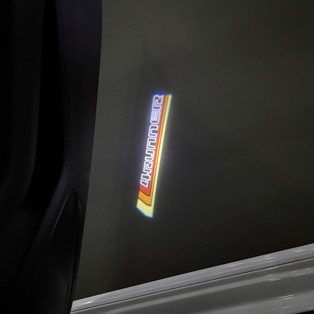 Toyota LOGO PROJECROTR LIGHTS Nr.02 (quantité 1 = 1 ensembles / 2 feux de porte)