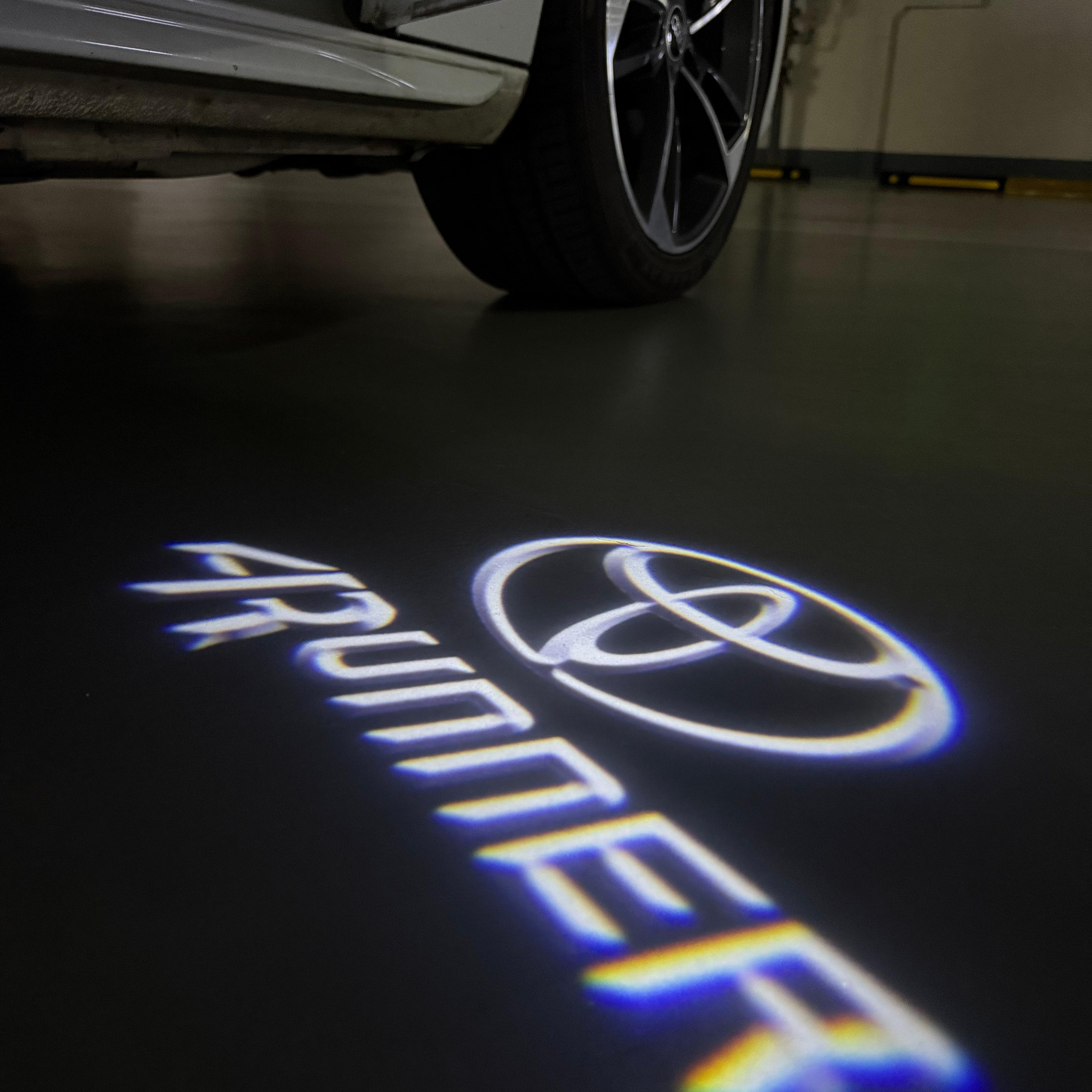 Toyota LOGO PROJECROTR LIGHTS Nr.02 (quantità 1 = 1 set / 2 luci porta)