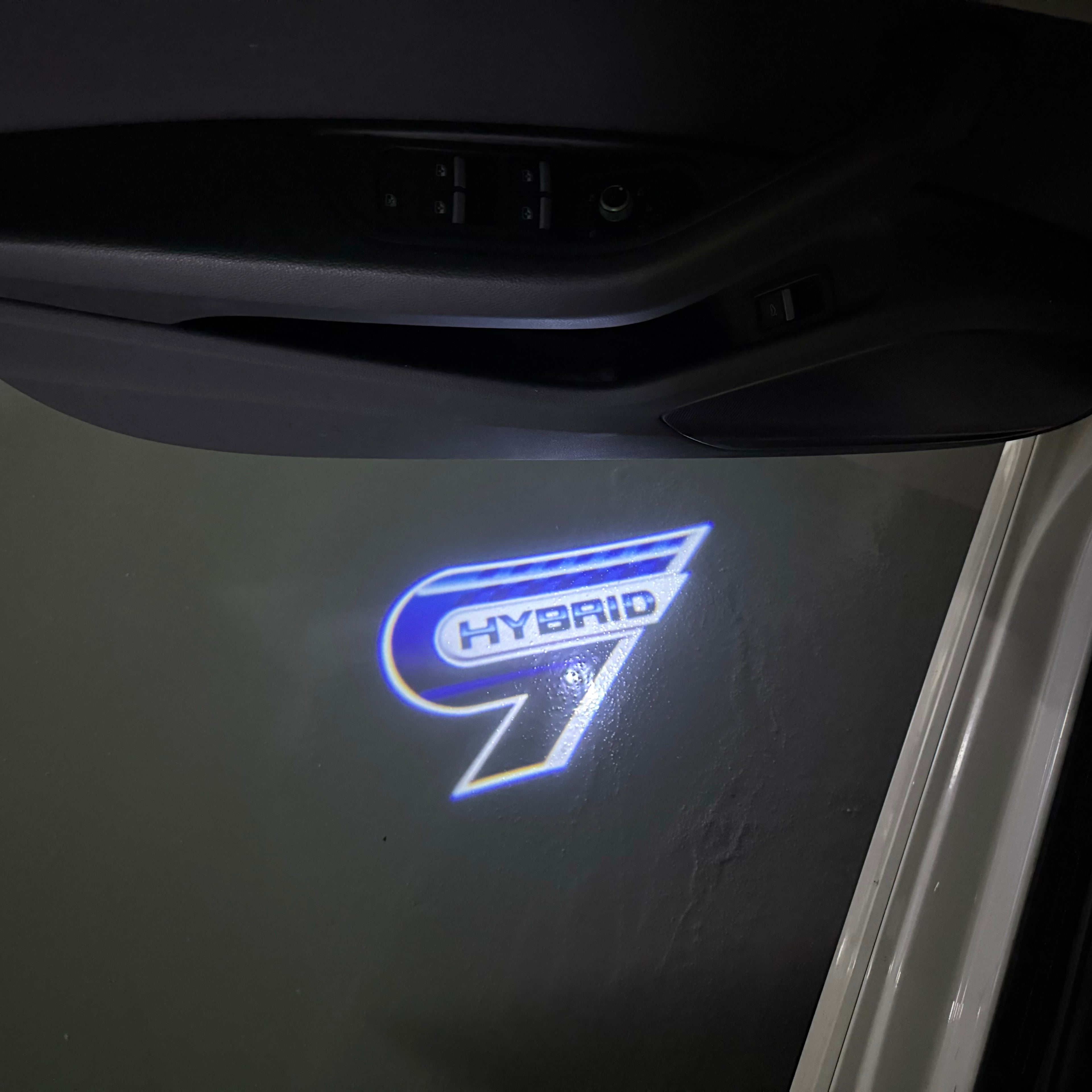 LEXUS LOGO PROJECROTR LIGHTS Nr.01 (Menge 1 = 1 Sets/2 Türleuchten)