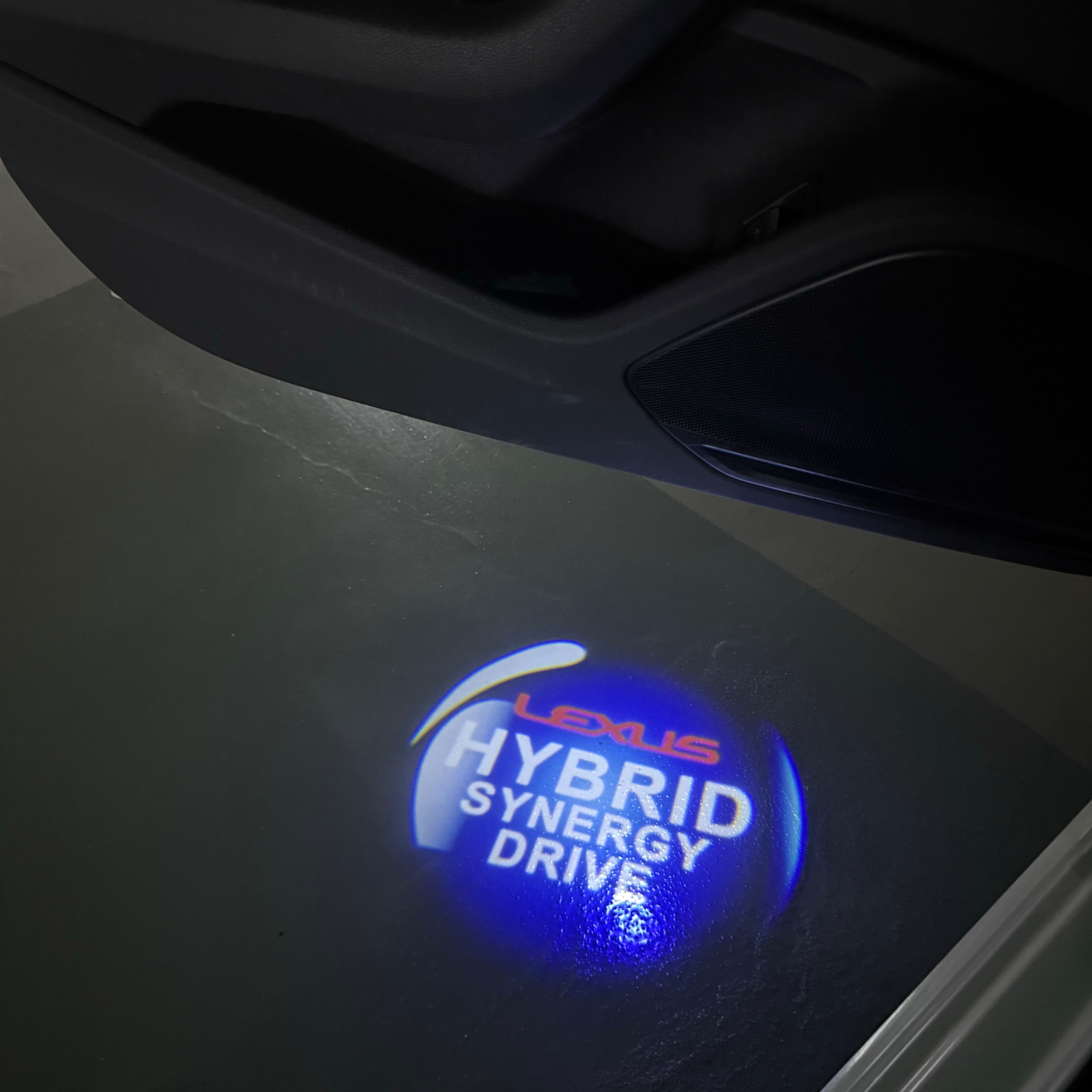 LEXUS LOGO PROJECROTR LIGHTS Nr.01 (Menge 1 = 1 Sets/2 Türleuchten)