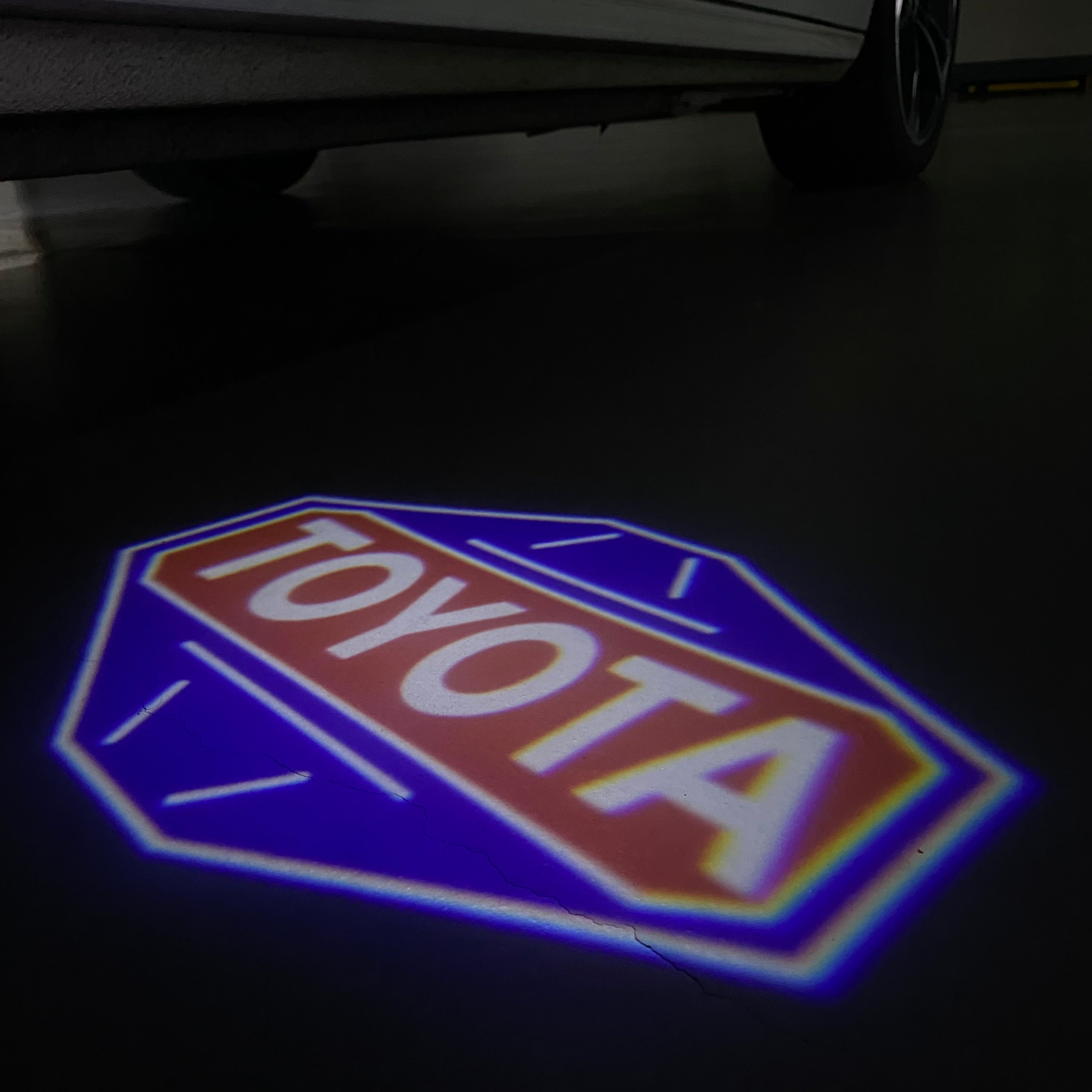 Toyota LOGO PROJECROTR LIGHTS Nr.02 (cantidad 1 = 1 juego/2 luces de puerta)