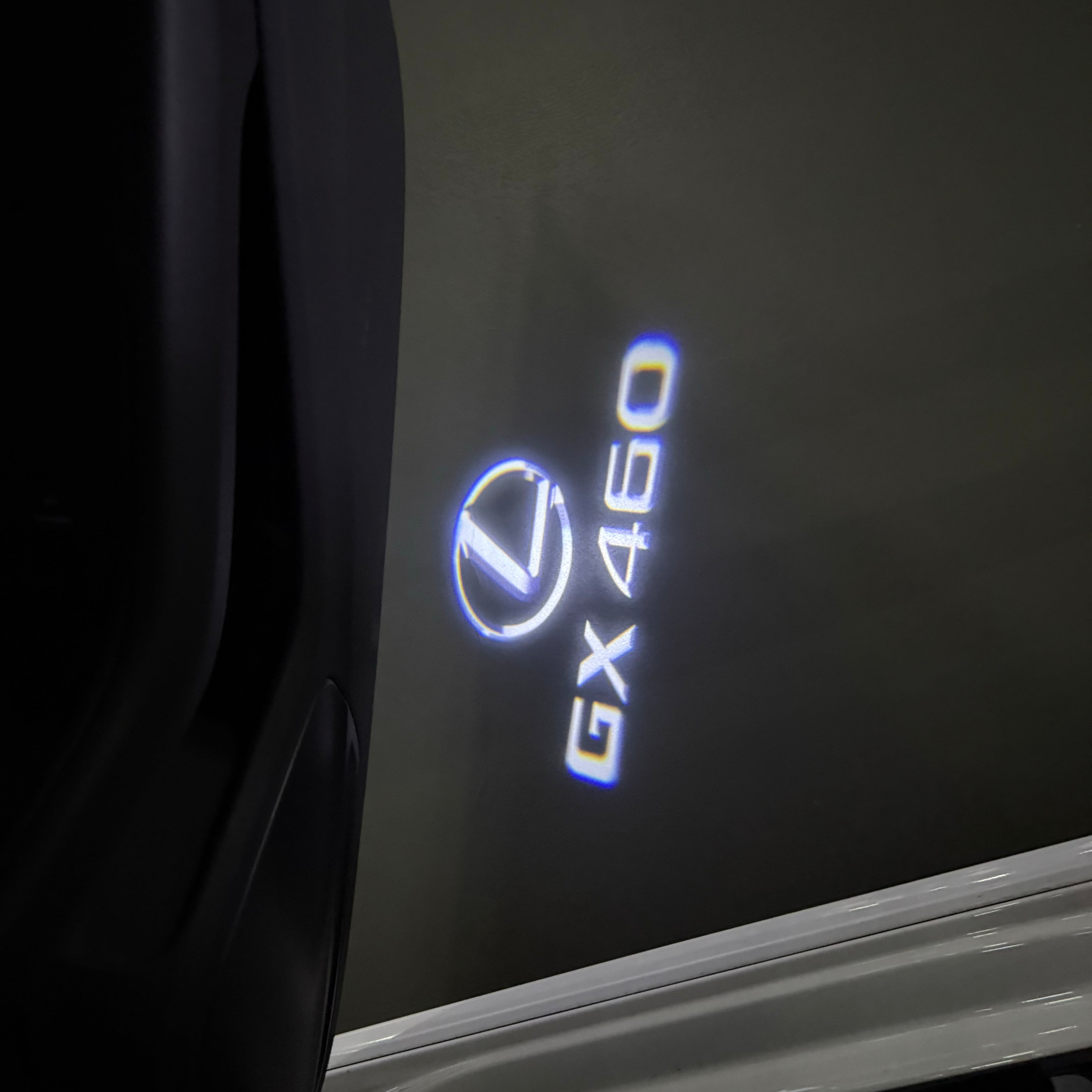 LUCES LEXUS LOGO PROJECROTR Nr.01 (cantidad 1 = 1 juegos / 2 luces de puerta)