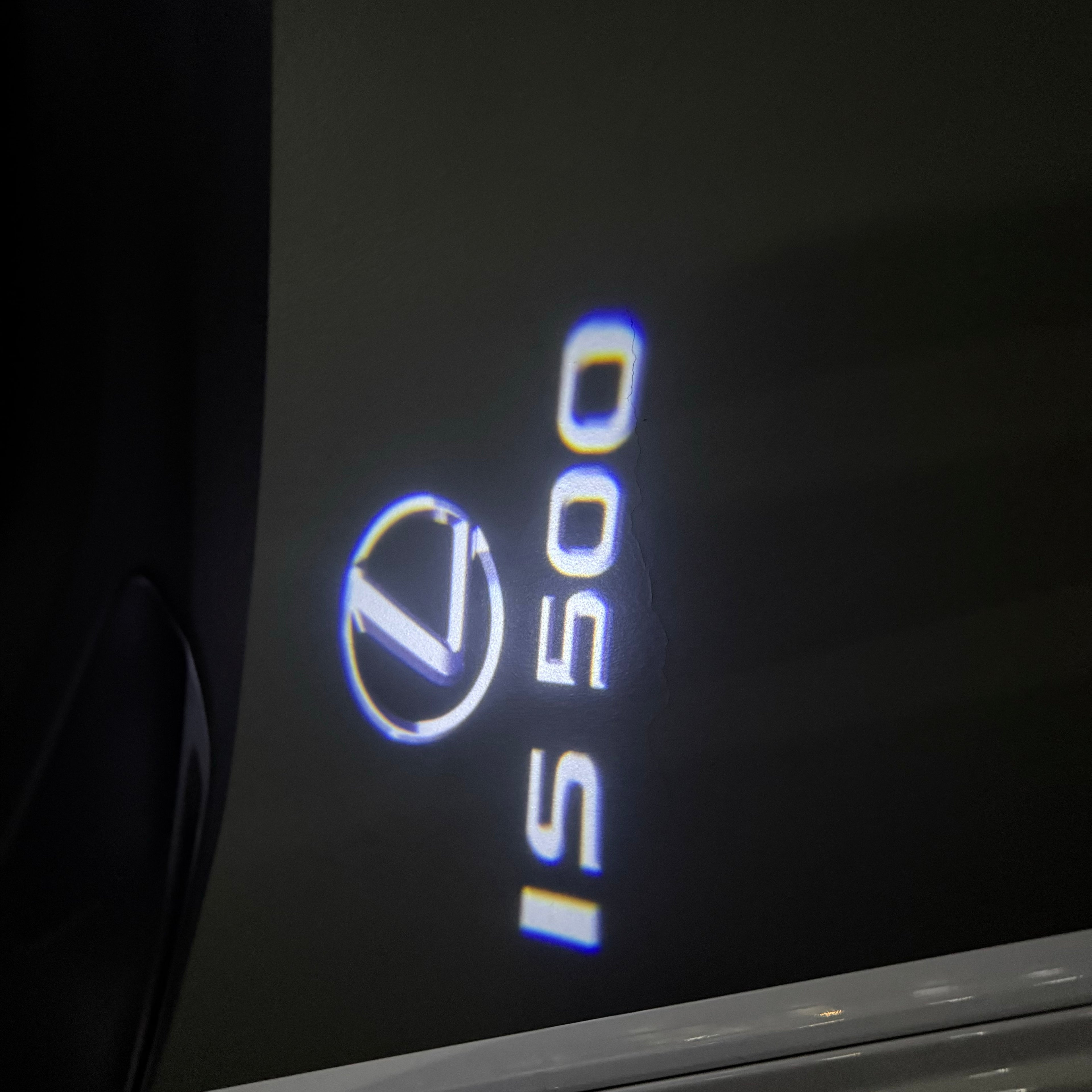 LEXUS LOGO PROJECROTR LIGHTS Nr.01 (Menge 1 = 1 Sets/2 Türleuchten)