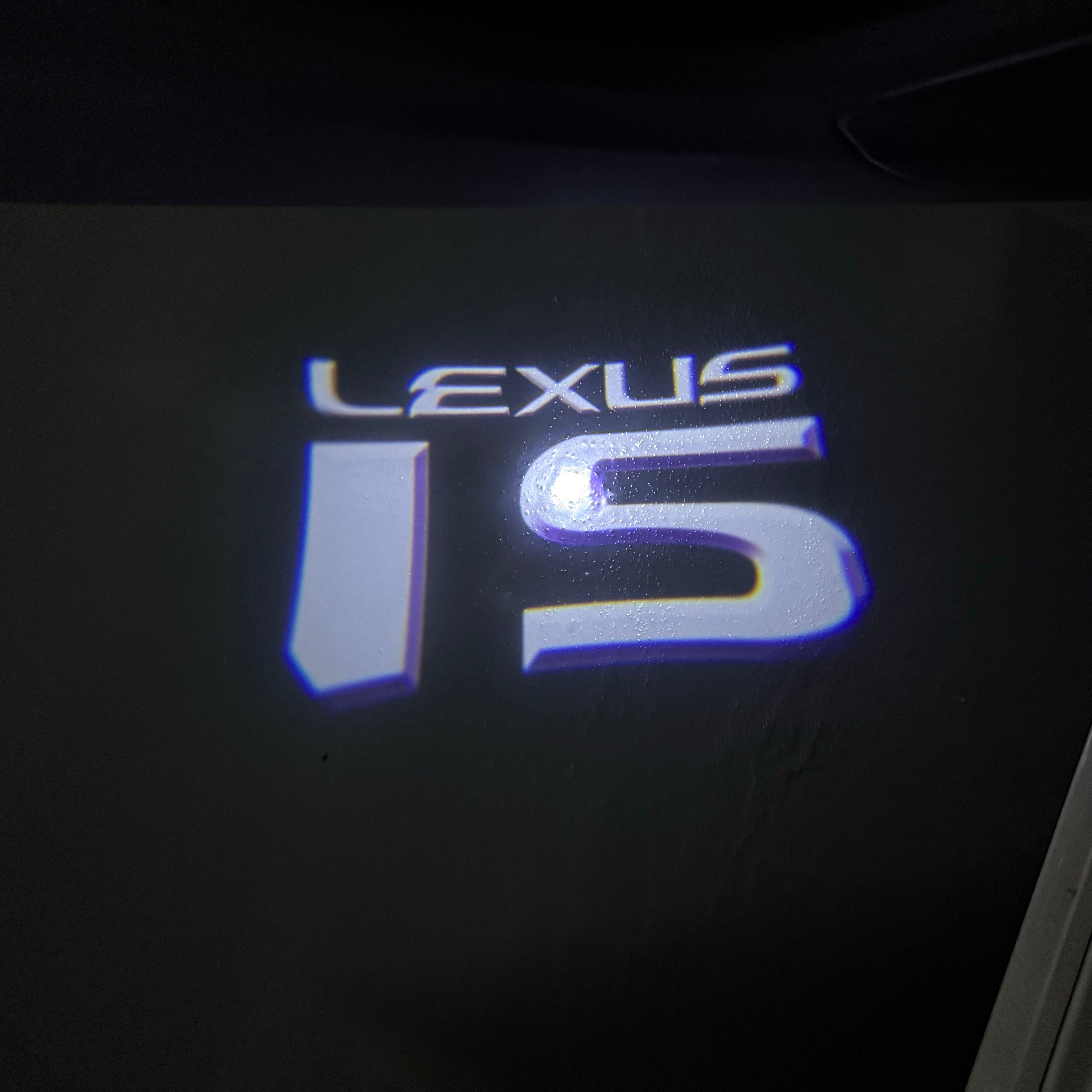 LEXUS LOGO PROJECROTR LIGHTS Nr.01 (Menge 1 = 1 Sets/2 Türleuchten)