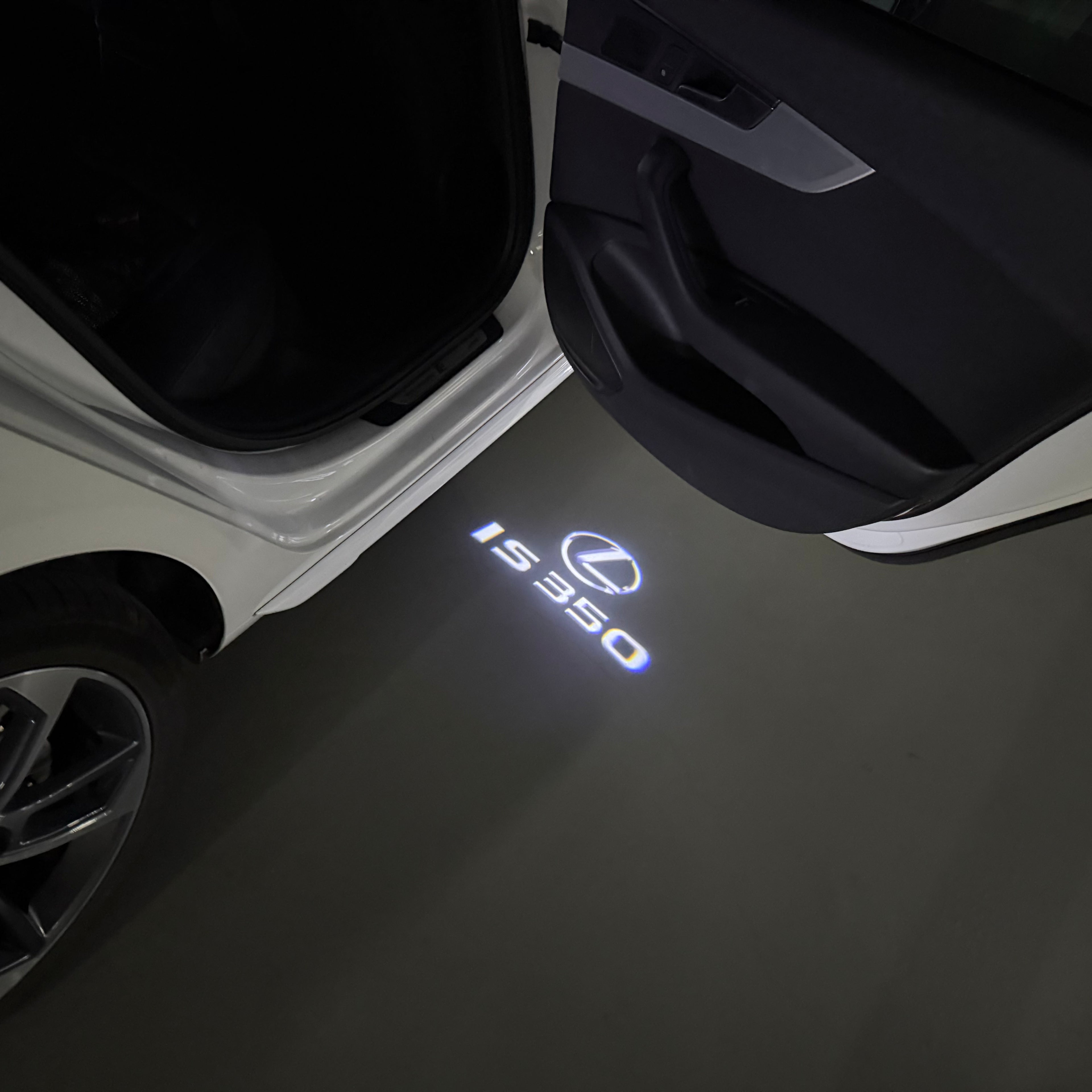 LEXUS LOGO PROJECROTR LIGHTS Nr.01 (Menge 1 = 1 Sets/2 Türleuchten)