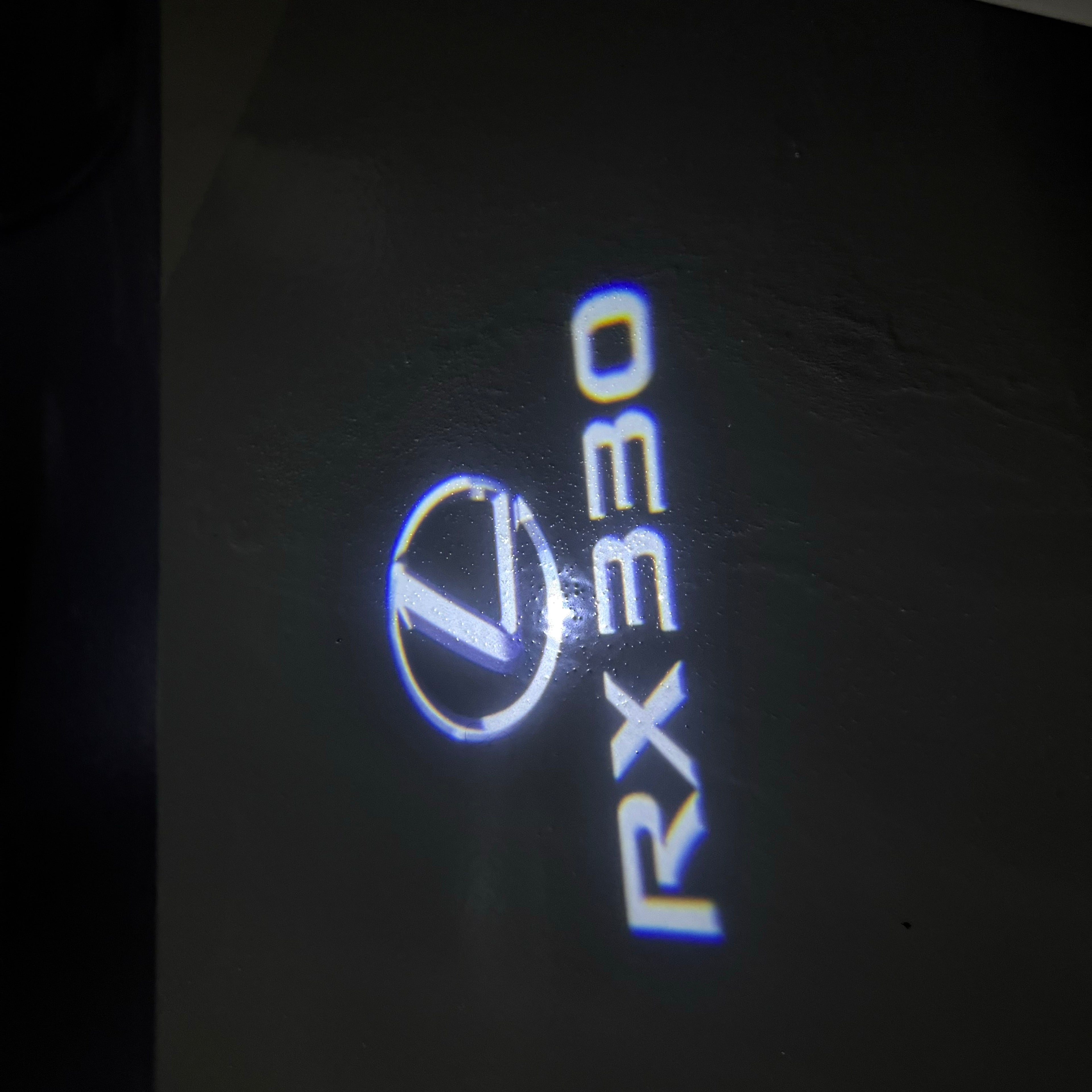 LEXUS LOGO PROJECROTR LIGHTS Nr.01 (Menge 1 = 1 Sets/2 Türleuchten)