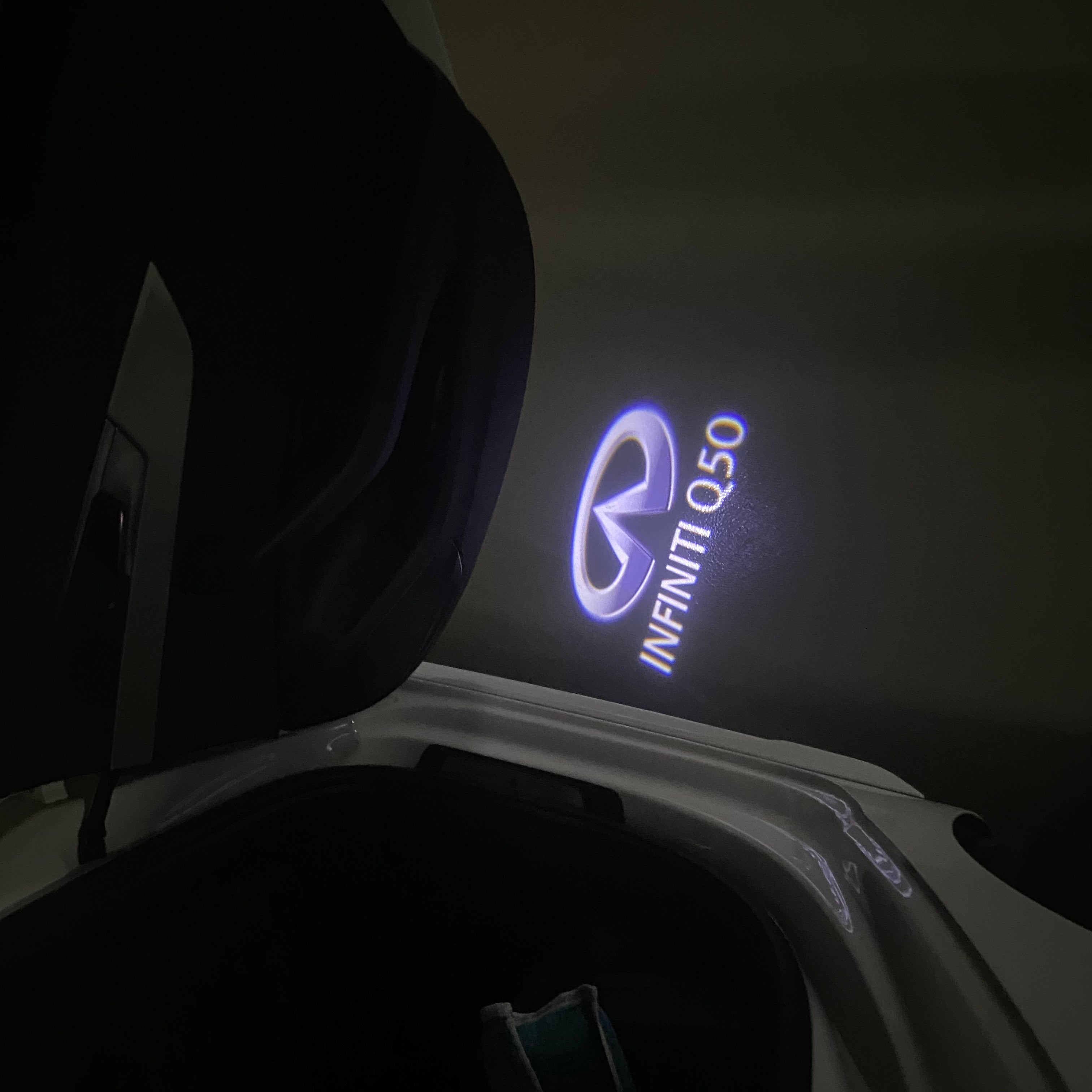 INFINITI  Q50 LOGO PROJECROTR LIGHTS Nr.59 (quantity 1 = 1 sets/2 door lights)