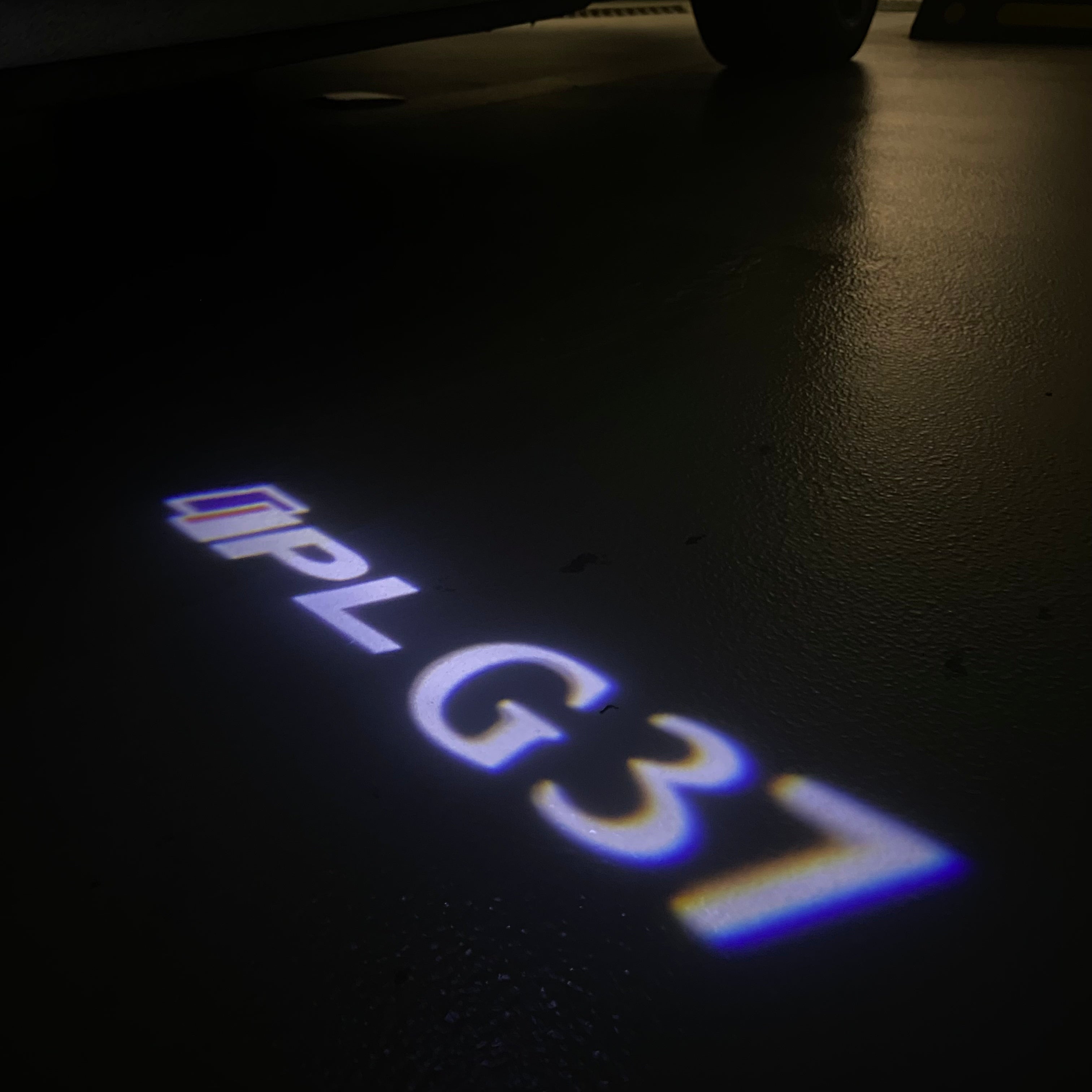 INFINTI IPL G37 LOGO PROJECROTR أضواء Nr.81 (الكمية 1 = 1 مجموعات / 2 أضواء الباب)