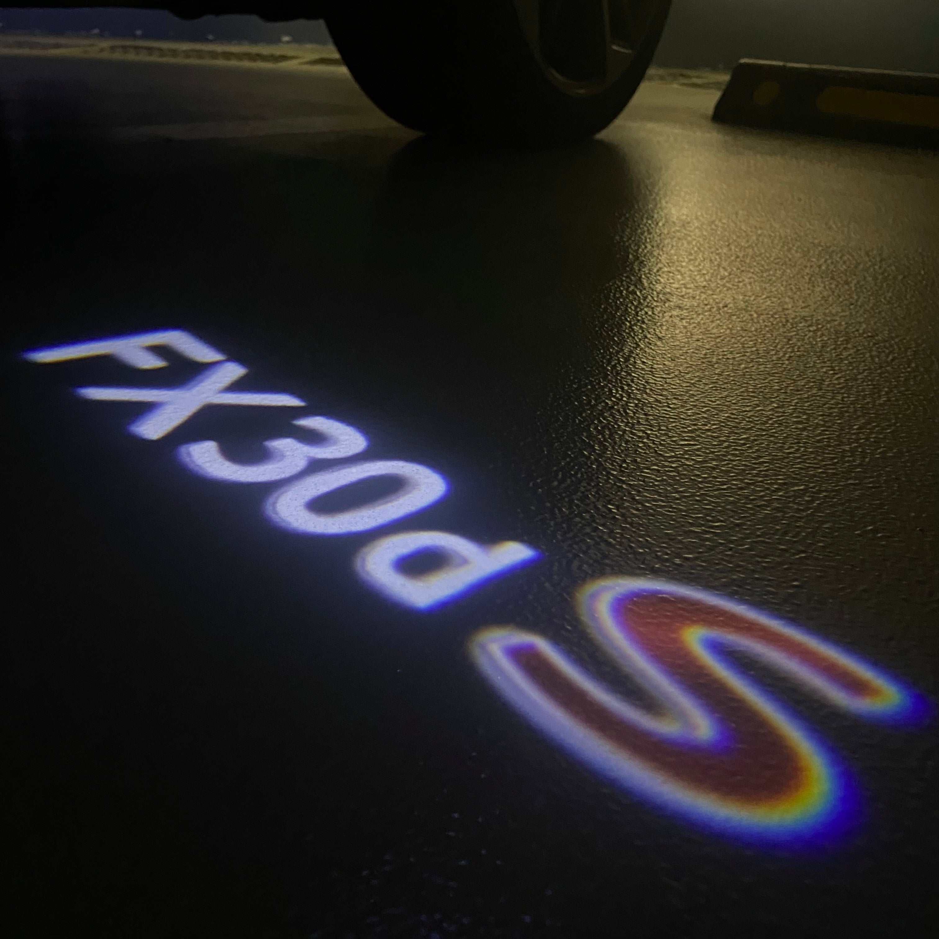 INFINITI FX30d S LOGO PROJECROTR LIGHTS Nr.57 (quantity 1 = 1 sets/2 door lights)