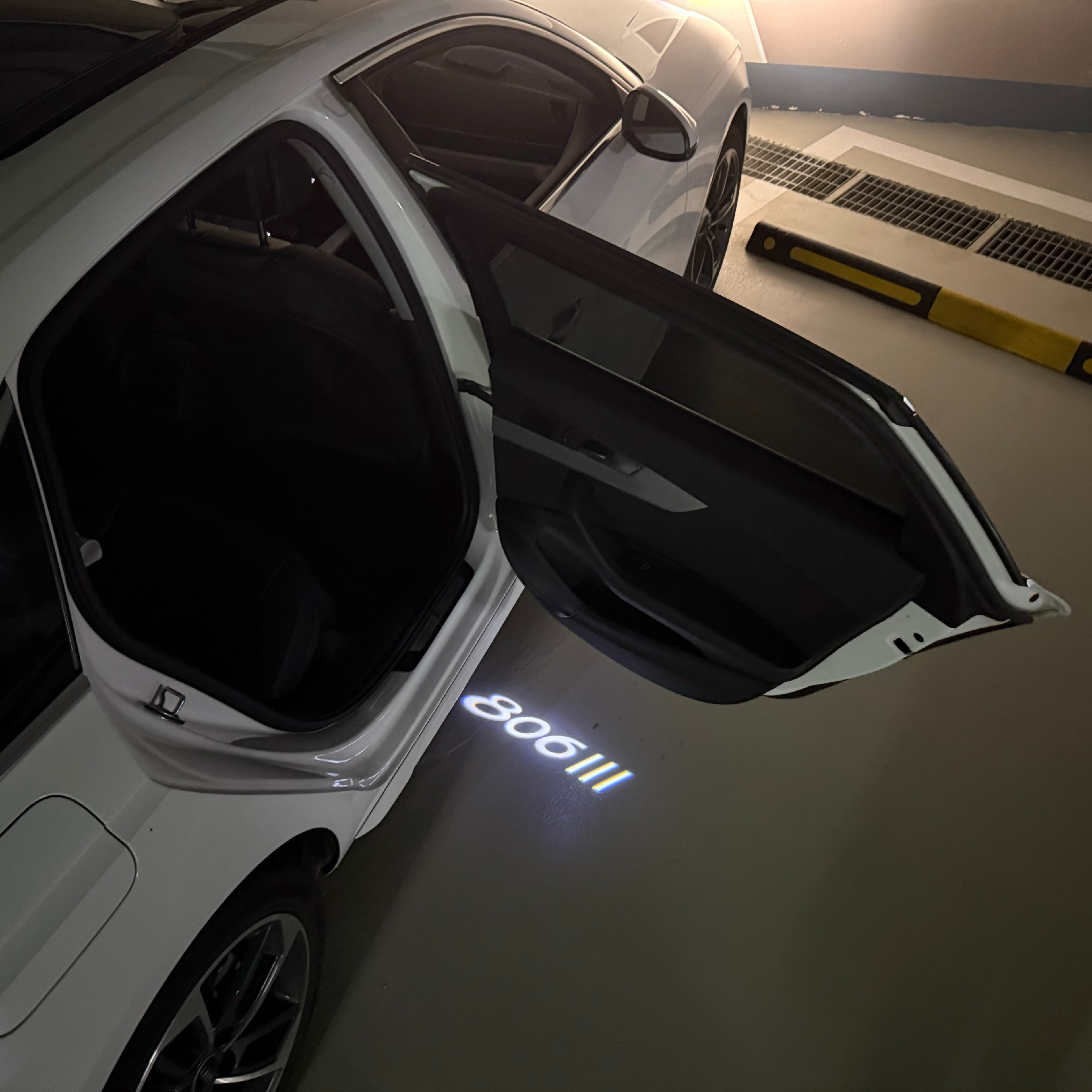 ÉCLAIRAGE DE PROJECTEUR BMW M3 LOGO Nr.24 (quantité 1 = 1 jeux / 2 feux de porte)