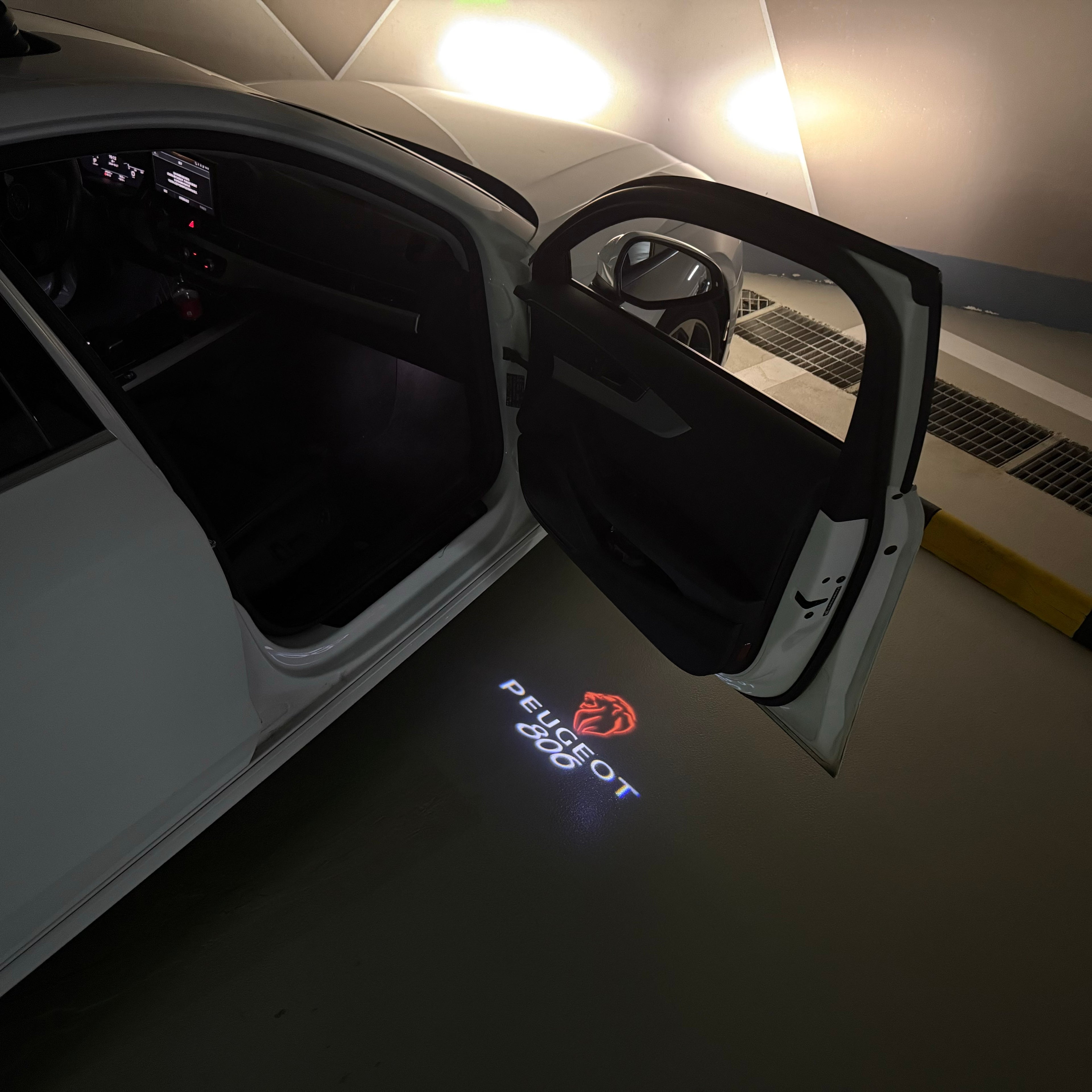 ÉCLAIRAGE DE PROJECTEUR BMW M3 LOGO Nr.24 (quantité 1 = 1 jeux / 2 feux de porte)