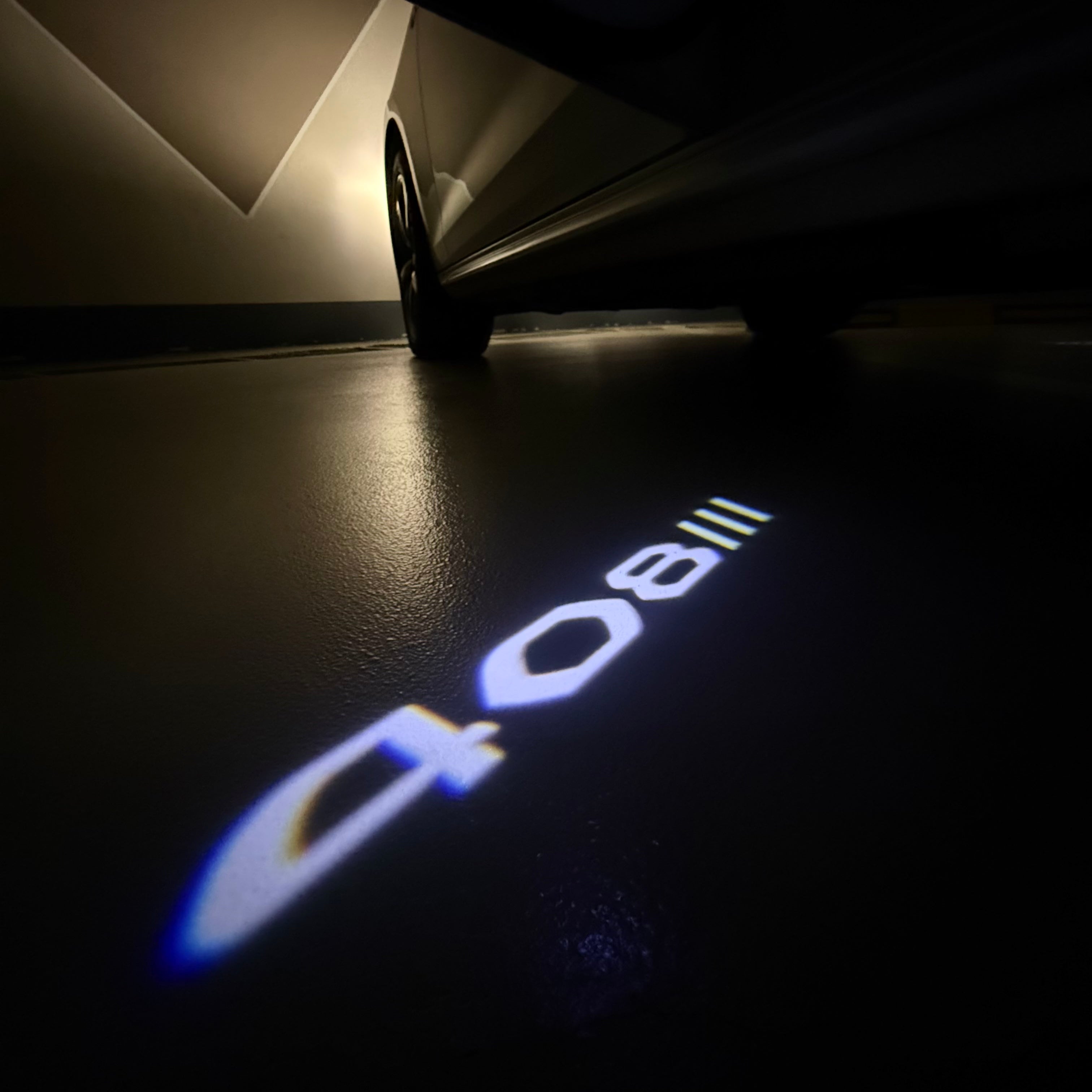 ÉCLAIRAGE DE PROJECTEUR BMW M3 LOGO Nr.24 (quantité 1 = 1 jeux / 2 feux de porte)