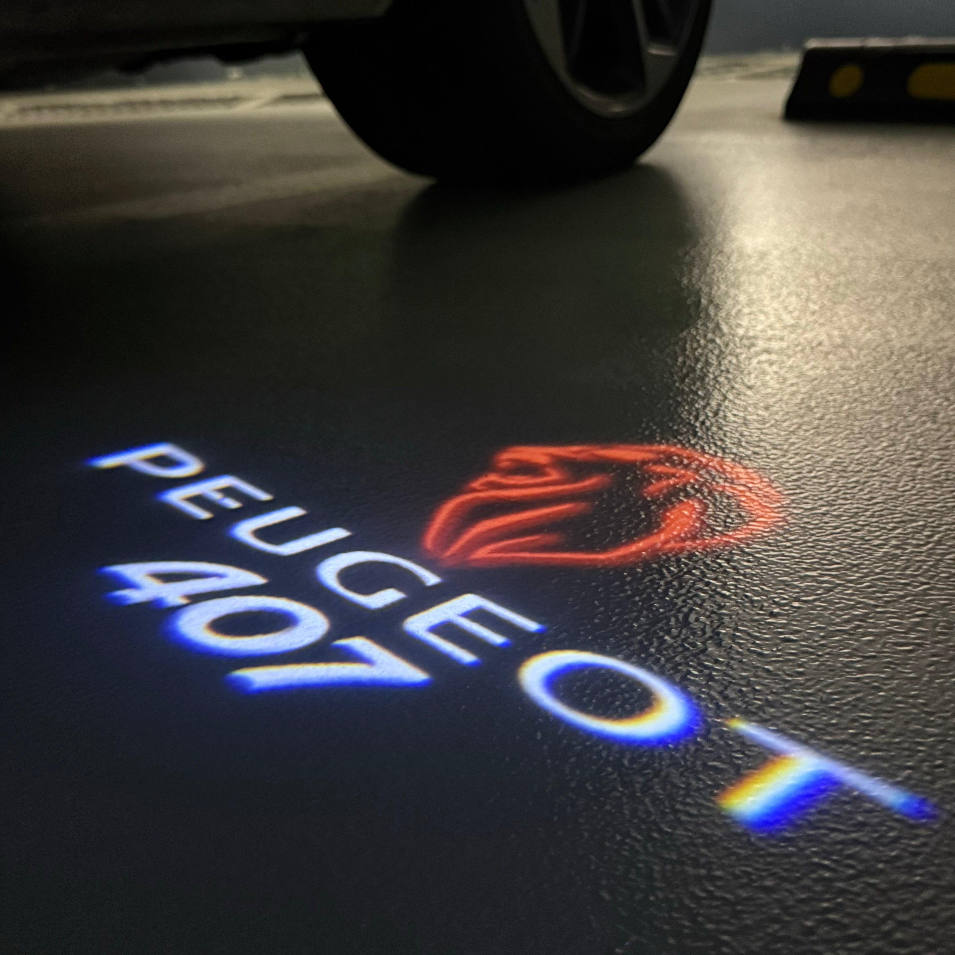 ÉCLAIRAGE DE PROJECTEUR BMW M3 LOGO Nr.24 (quantité 1 = 1 jeux / 2 feux de porte)