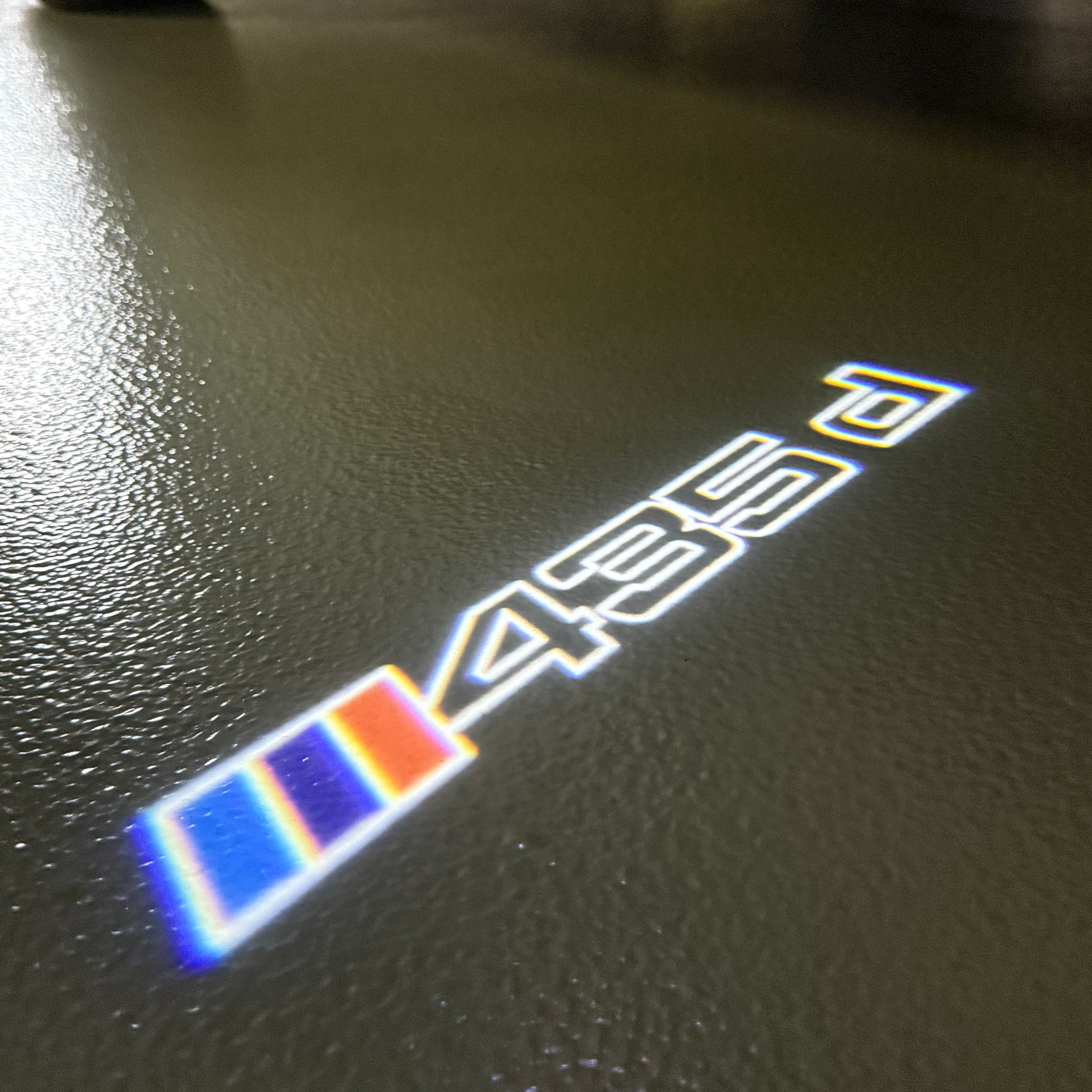 BMW M3 LOGO PROJECTOT LIGHTS Nr.24 (Menge 1 = 1 Sets/2 Türleuchten)