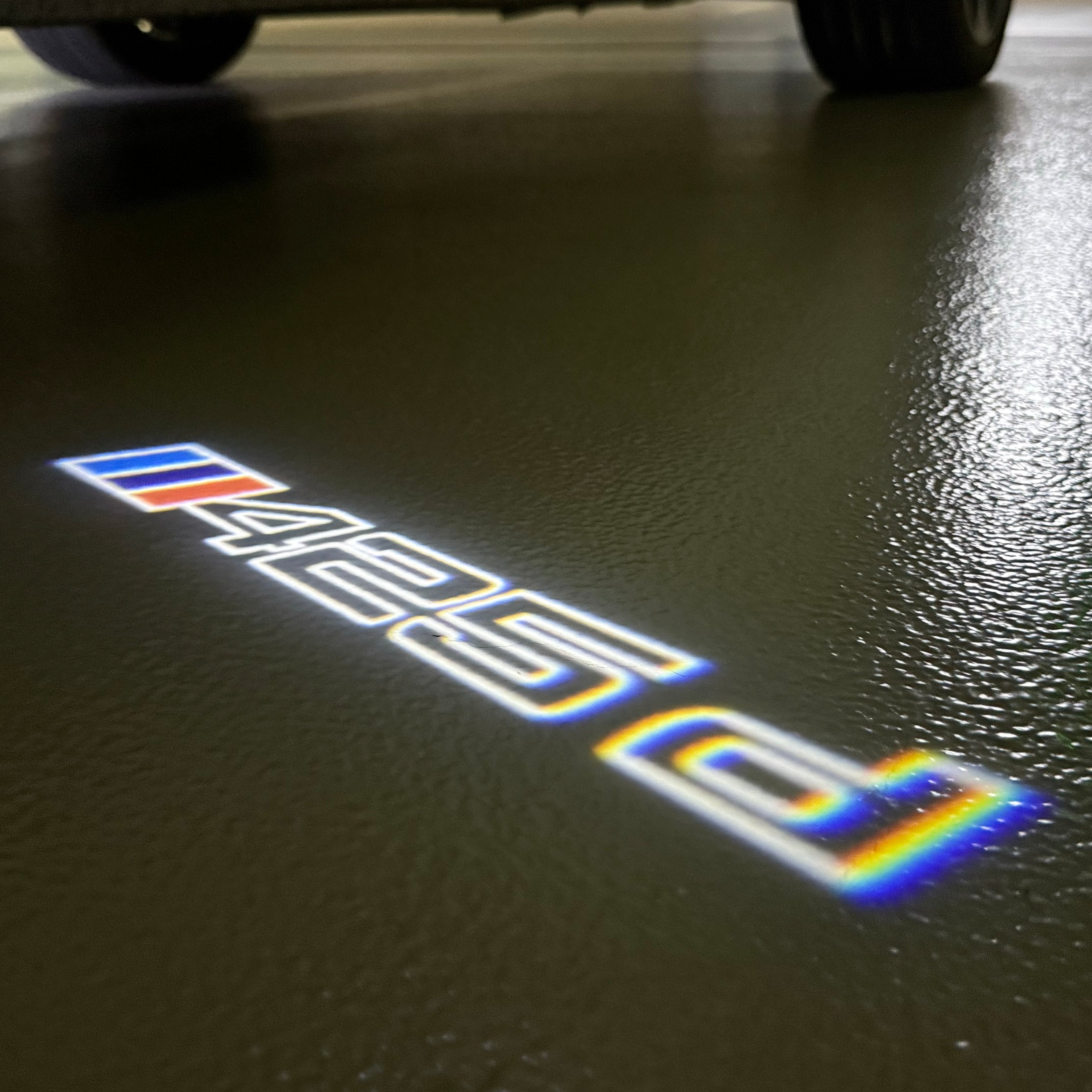 BMW M3 LOGO PROJECTOT LIGHTS Nr.24 (Menge 1 = 1 Sets/2 Türleuchten)