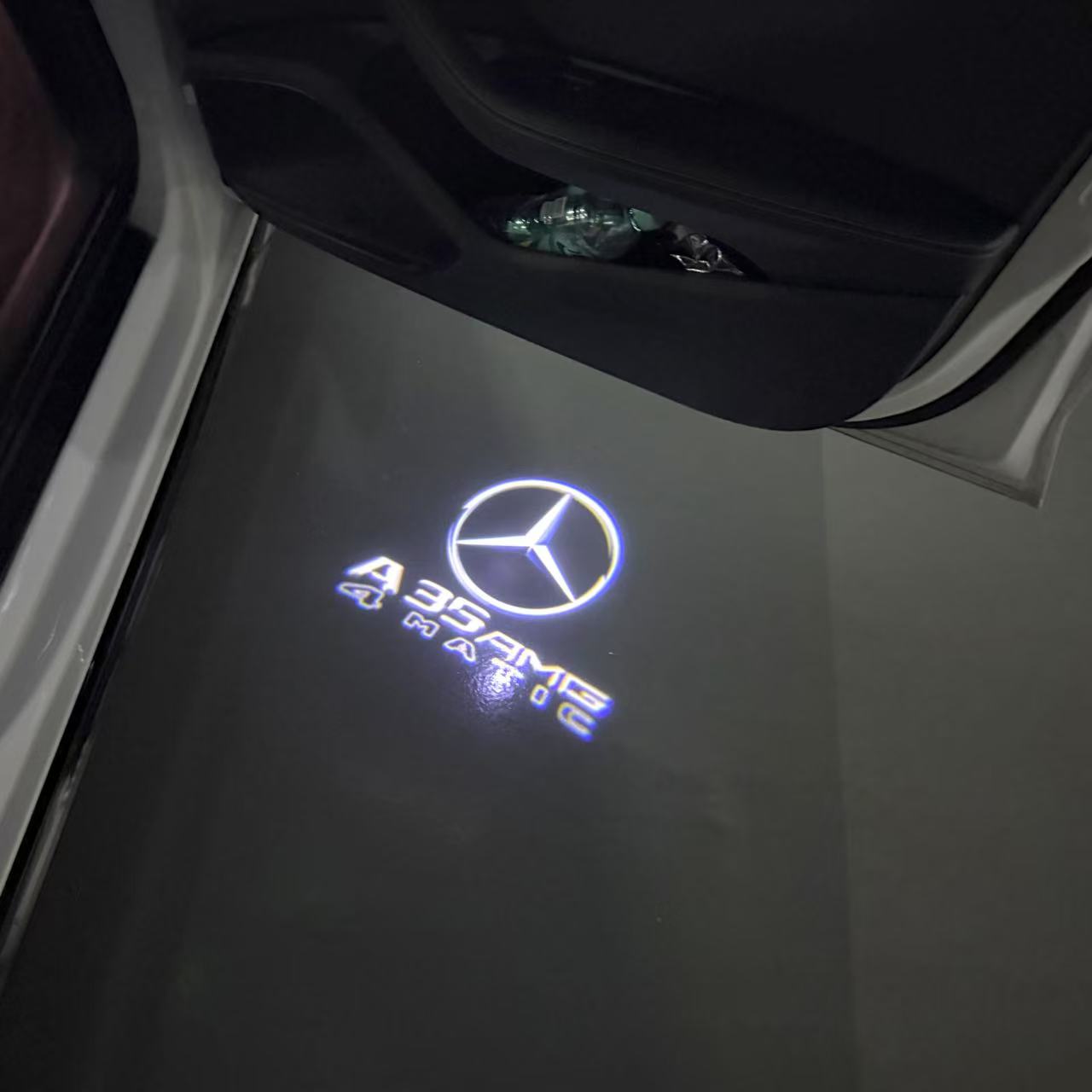 MERCEDES BENZ LOGO PROJECTOT LIGHTS Nr.03 (Menge 1 = 1 Sätze/2 Türleuchten)