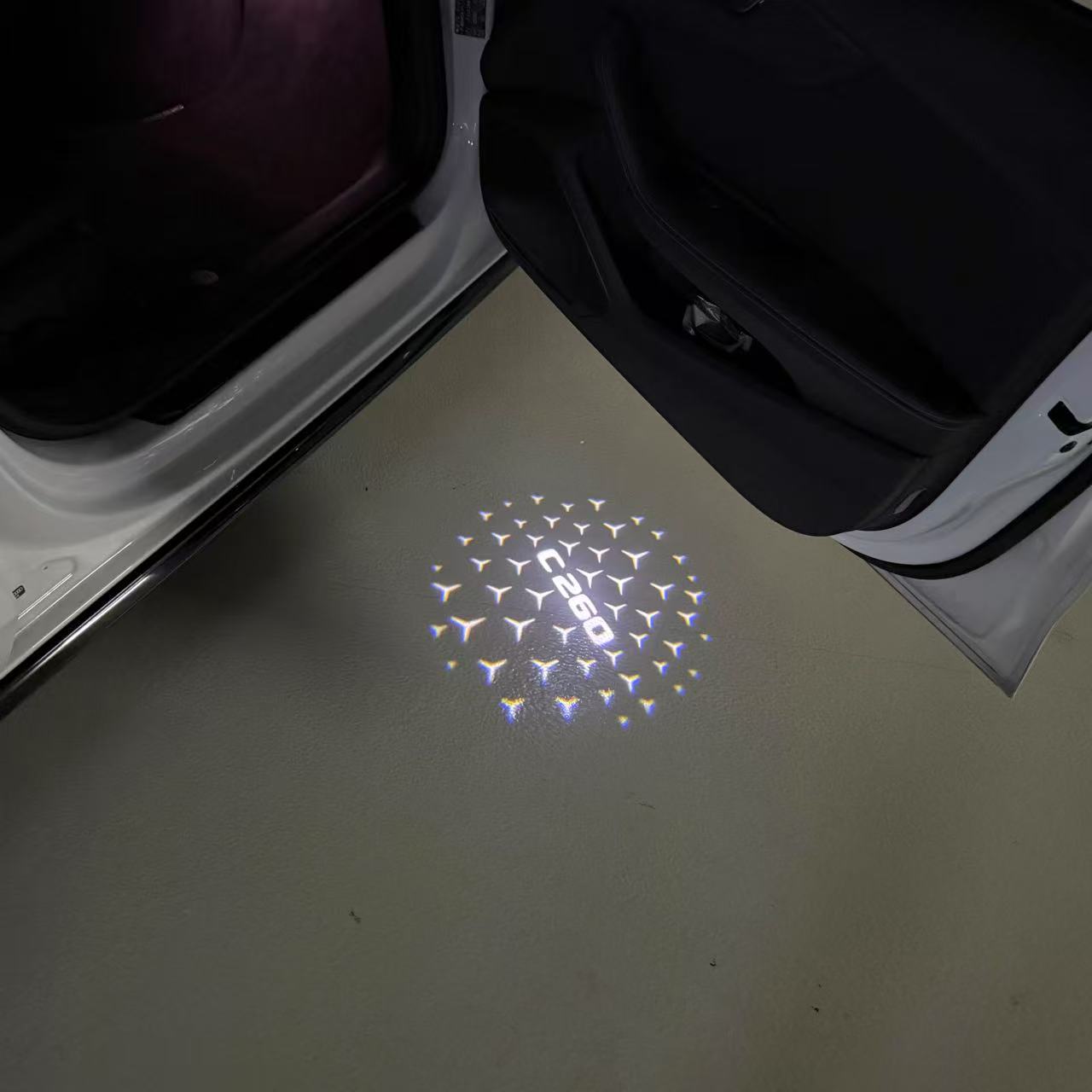 MERCEDES BENZ LOGO PROJECTOT LIGHTS Nr.03 (cantidad 1 = 1 juego/2 luces de puerta)