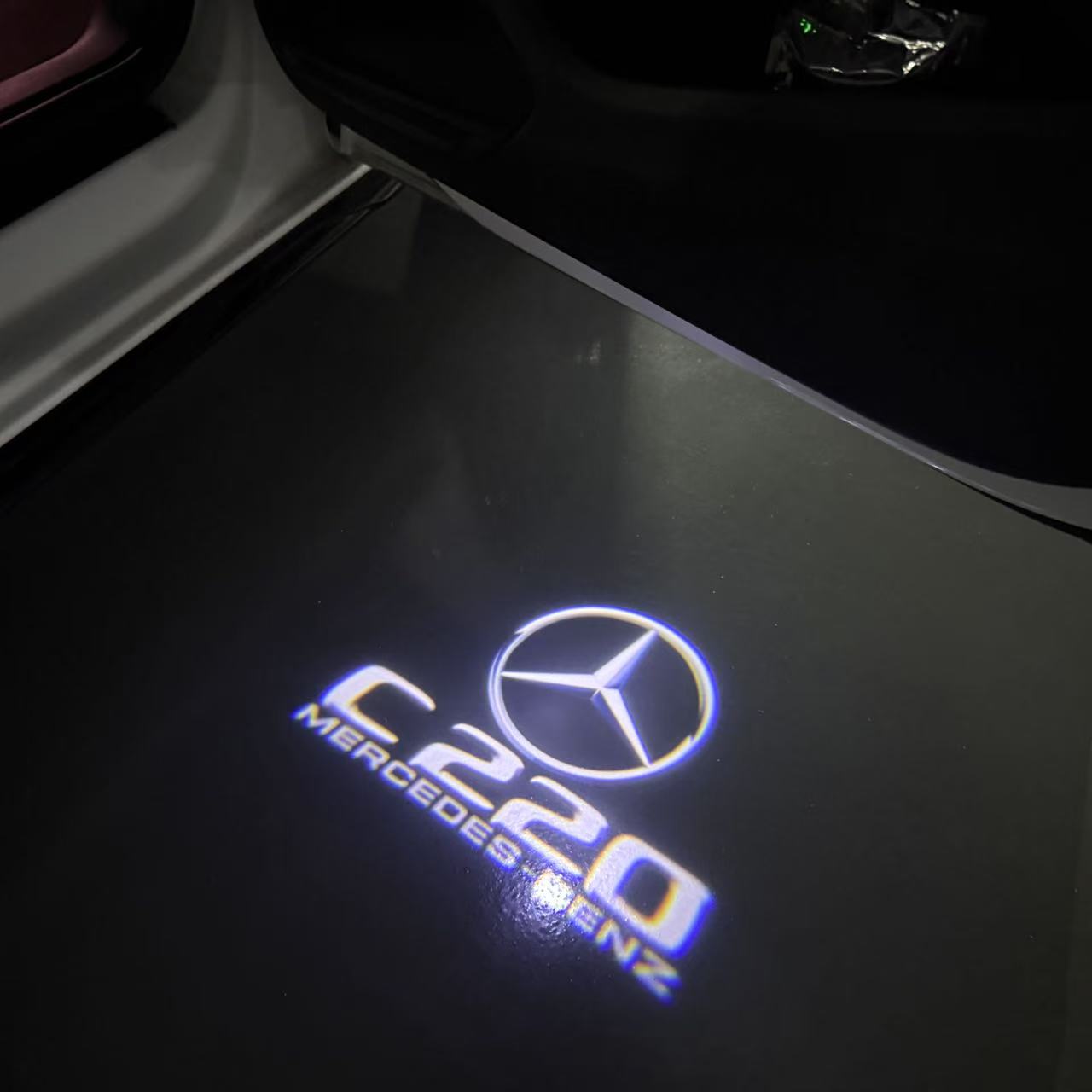 MERCEDES BENZ LOGO PROJECTOT LIGHTS Nr.03 (cantidad 1 = 1 juego/2 luces de puerta)