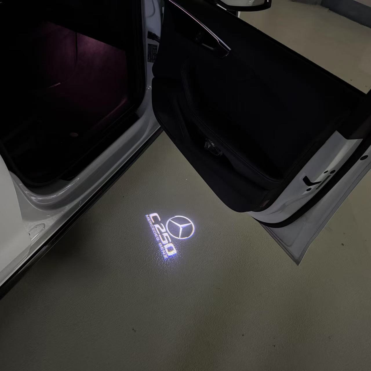 MERCEDES BENZ LOGO PROJECTOT LIGHTS Nr.03 (cantidad 1 = 1 juego/2 luces de puerta)